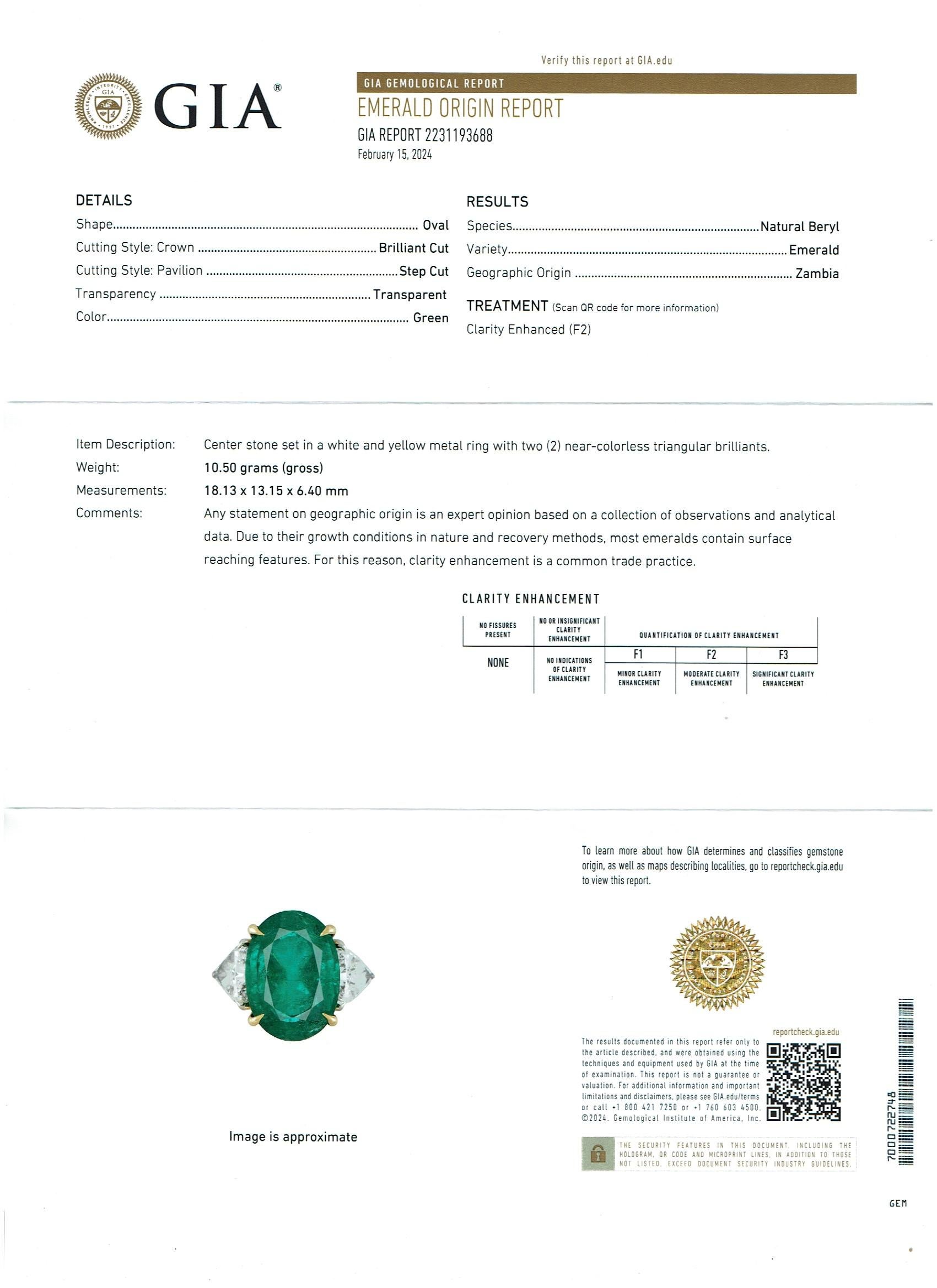 GIA Certified 11 Ct Fine Zambian Emerald & 1.52 Ct Each Trillion Diamond Ring Pt In Excellent Condition For Sale In New York, NY