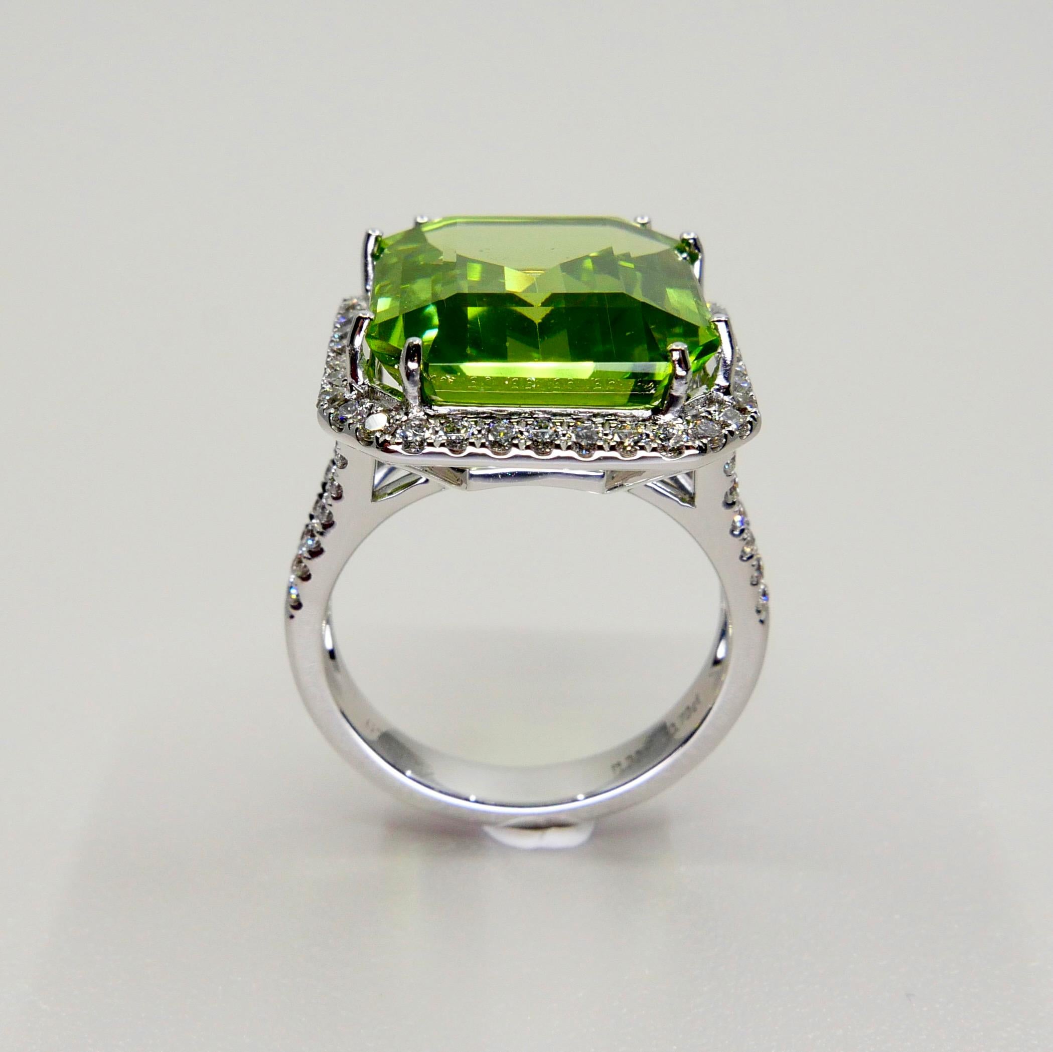 GIA Certified 11 Cts Natural Peridot & Diamond Statement Cocktail Ring, No Heat In New Condition For Sale In Hong Kong, HK
