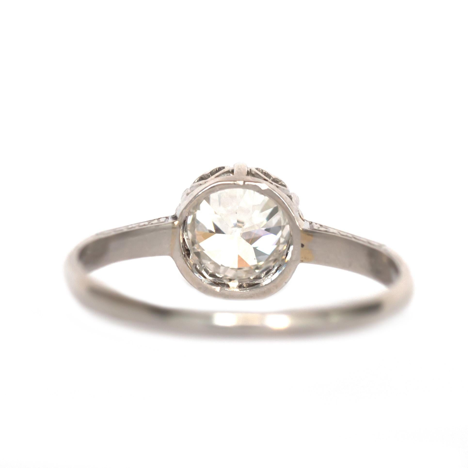 Bague de fiançailles en platine avec diamant de 1,10 carat certifié par le GIA Bon état - En vente à Atlanta, GA