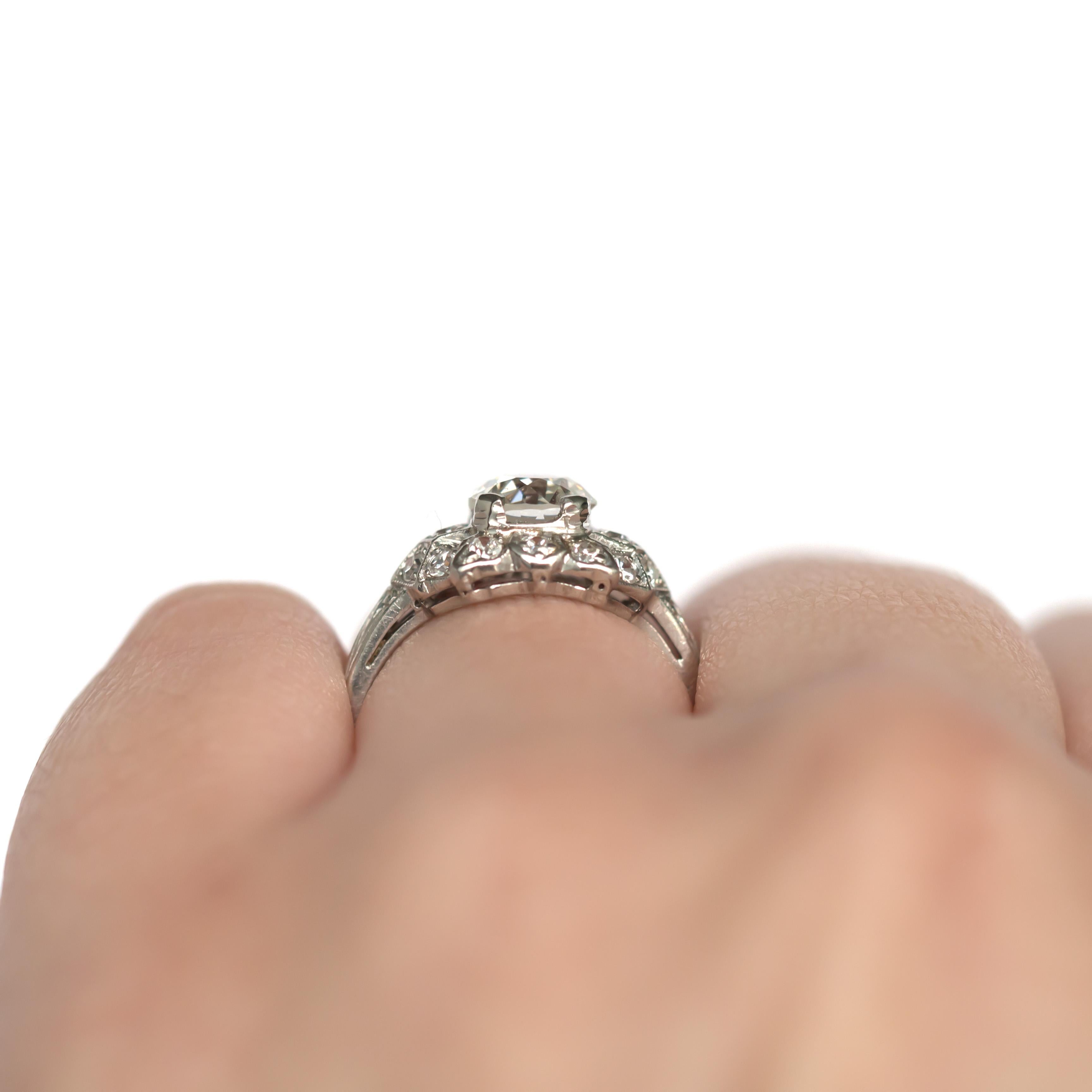 GIA Certified 1.10 Carat Diamond Platinum Engagement Ring For Sale 2