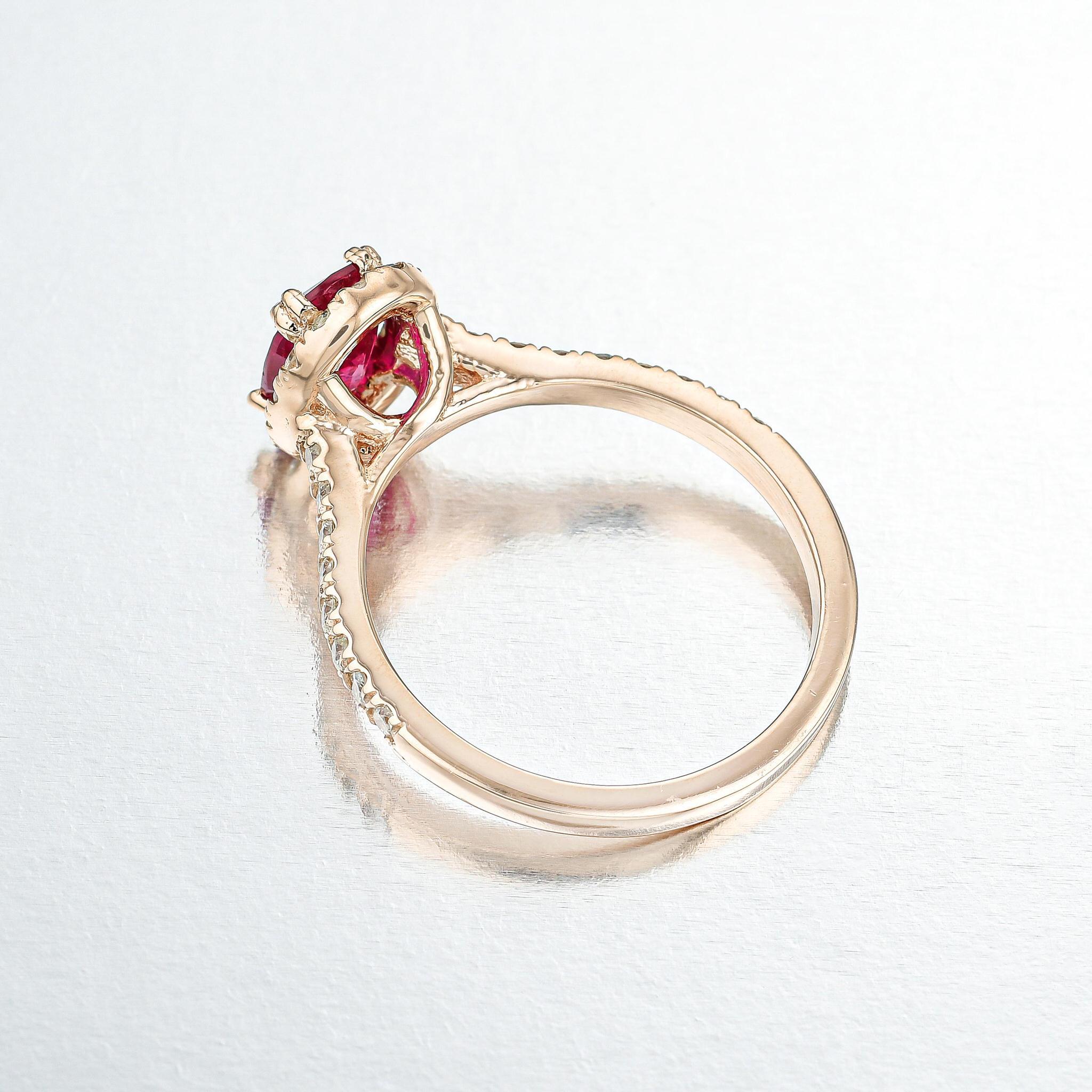 Anillo de rubí natural sin calentar de 1,10 quilates con diamantes, certificado por el GIA en venta 2