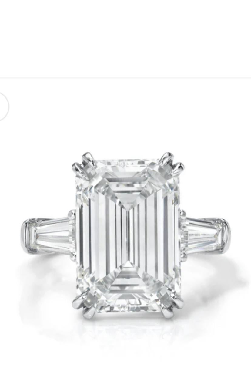 Taille émeraude Bague en or 18 carats certifiée GIA 11,00 carats E/VVS1 Diamant en forme d'émeraude en vente