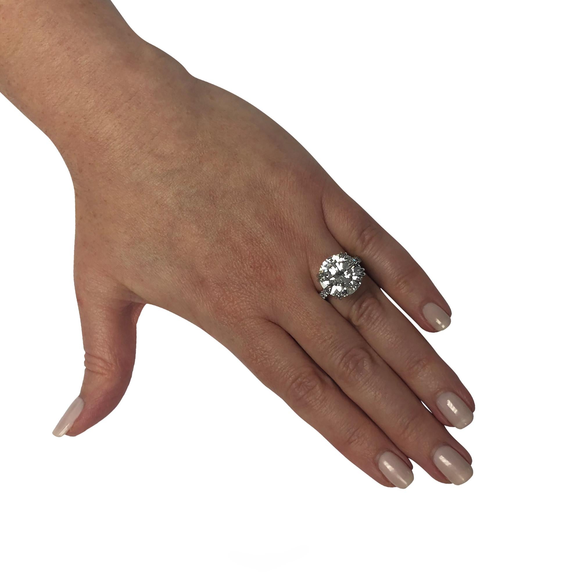 Round Cut GIA Certified 11.02 Carat Round Brilliant Cut Diamond Engagement Ring
