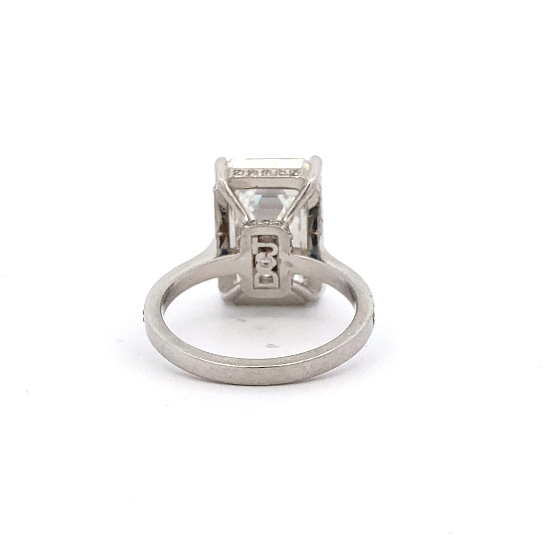 Anello con diamante taglio smeraldo G, VS2 certificato GIA da 11,05 carati in platino in vendita 1