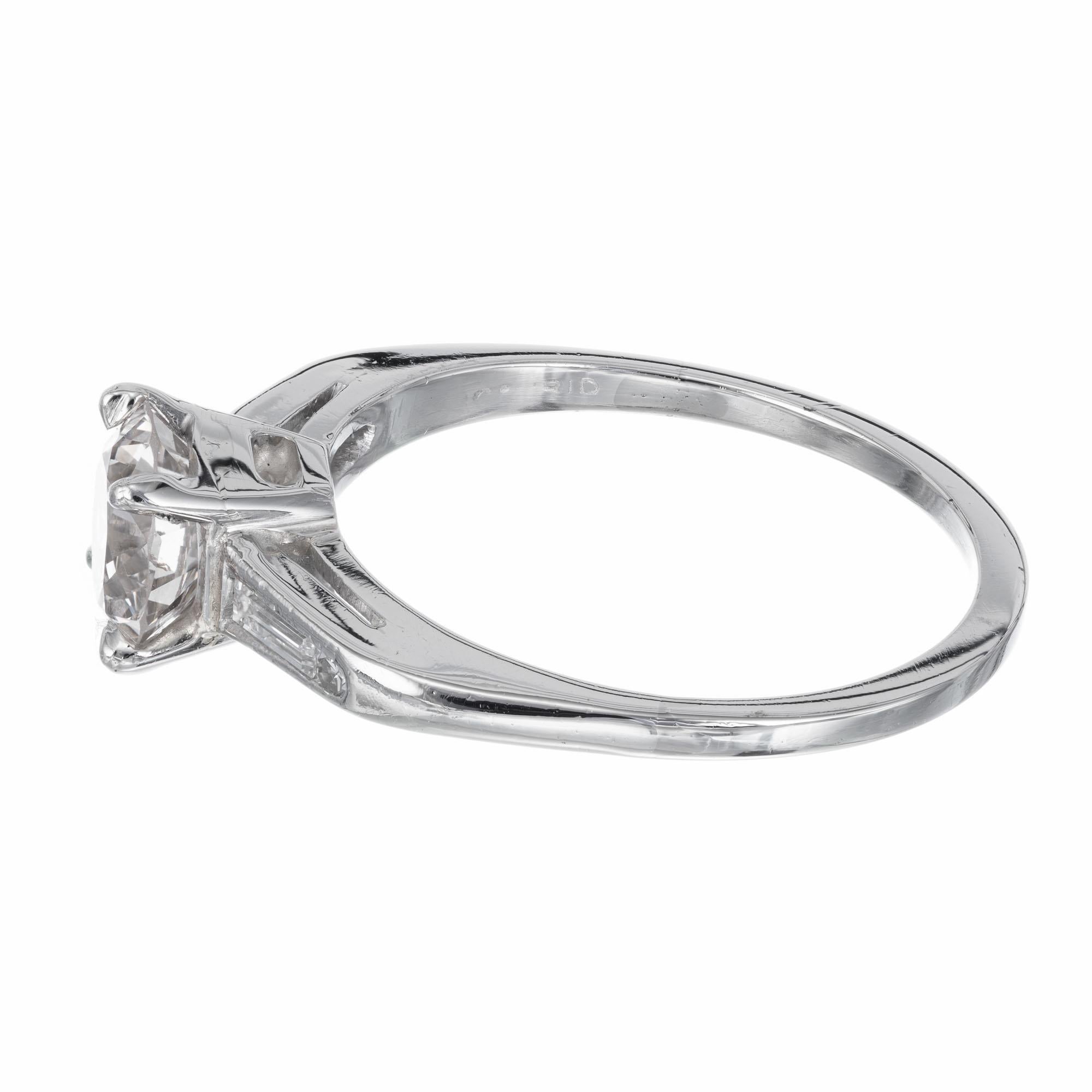 GIA Certified 1.11 Carat Diamond Platinum Engagement Ring In Excellent Condition For Sale In Stamford, CT