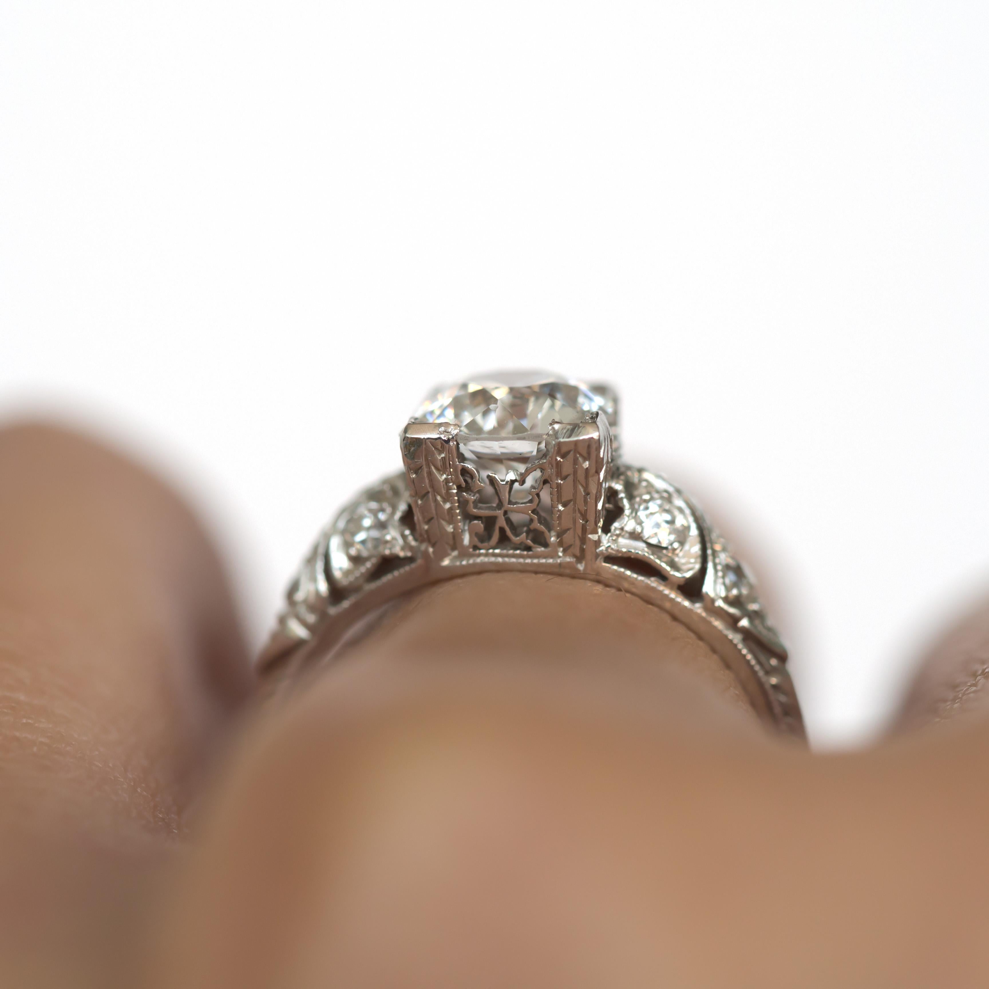 GIA Certified 1.11 Carat Diamond Platinum Engagement Ring For Sale 2
