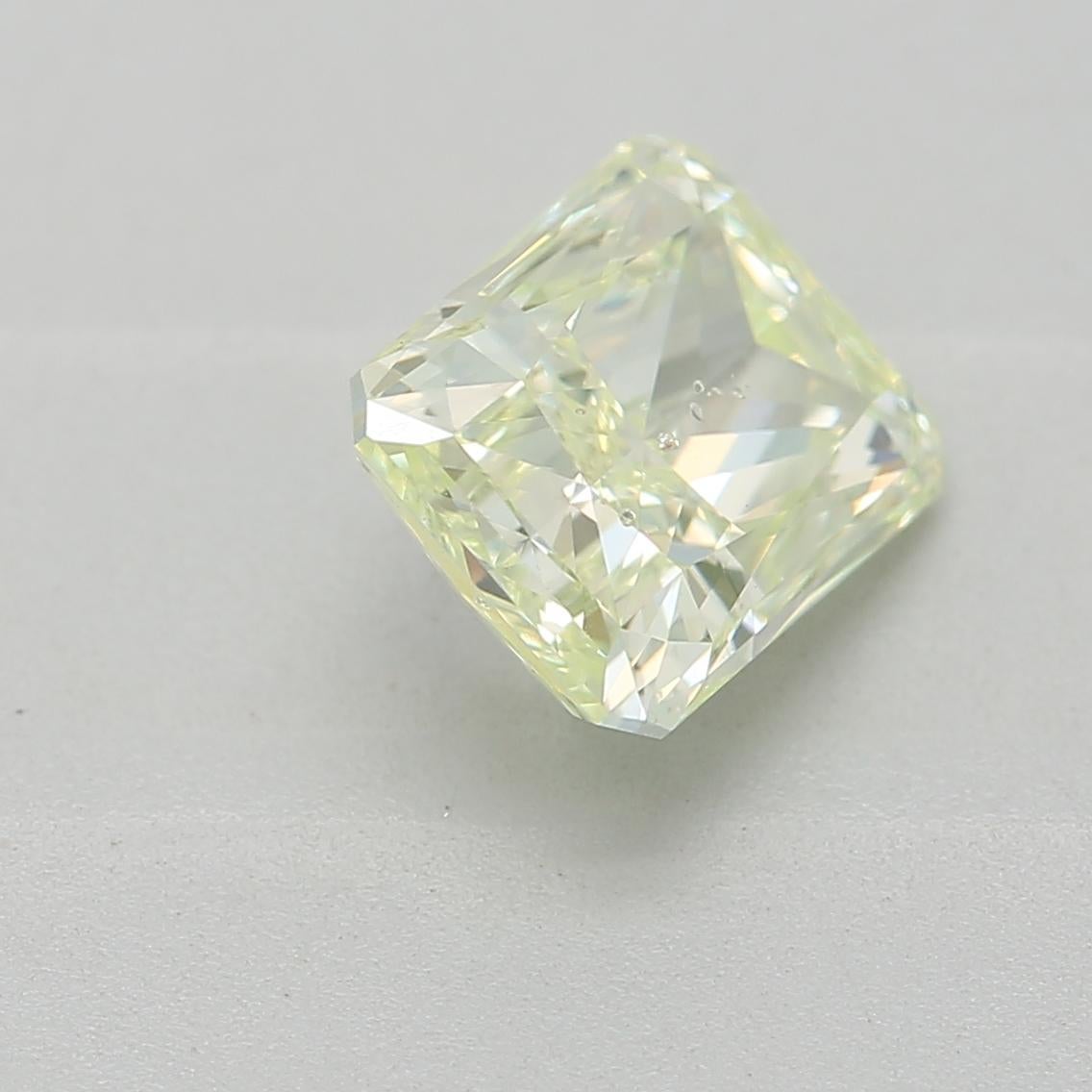 Diamante certificado por GIA de 1,11 quilates de color amarillo fantasía verde con claridad SI2 Corte radiante en venta