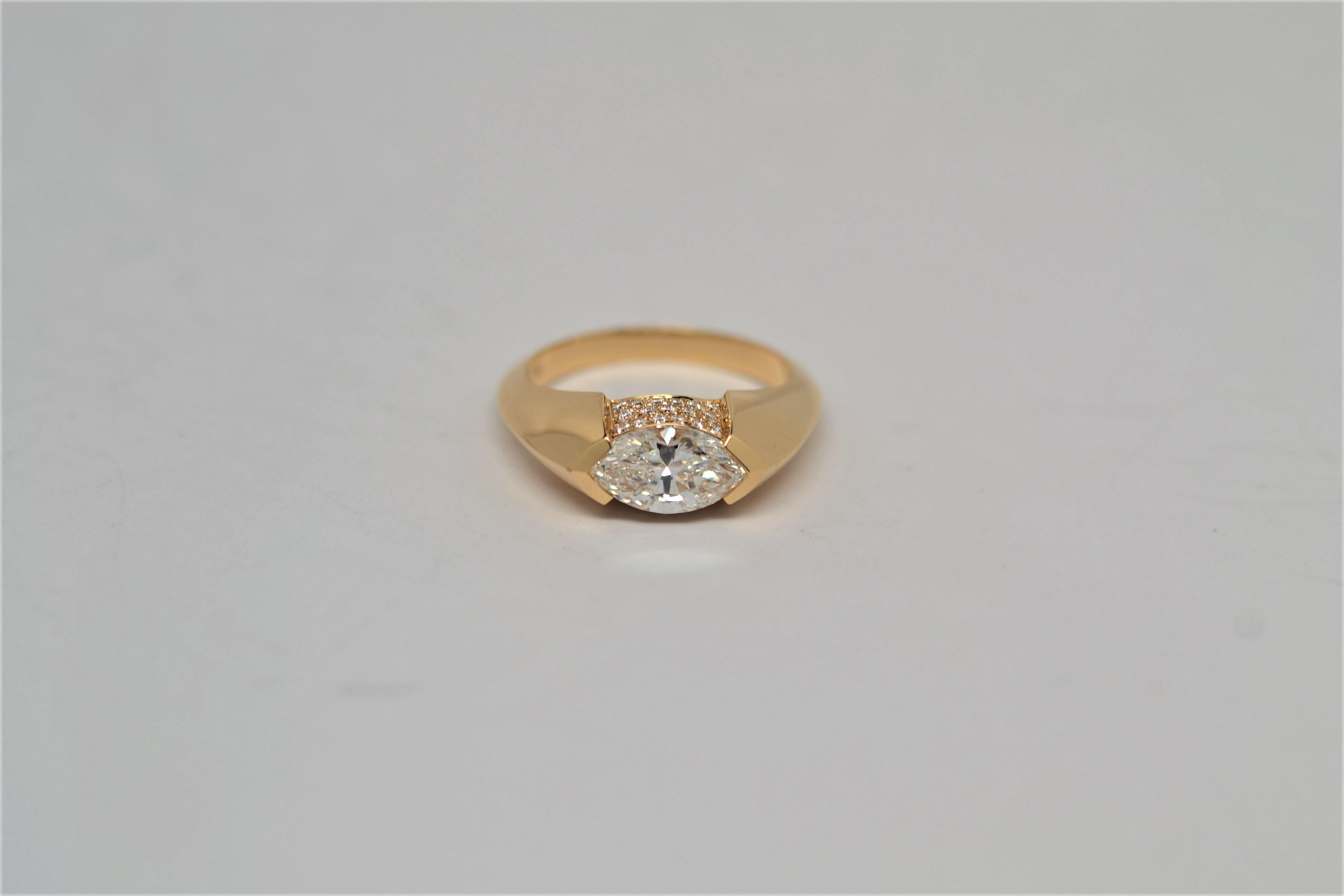 GIA zertifizierter 1,11 Karat Marquise Brillantschliff Diamantring in 18k im Angebot 2