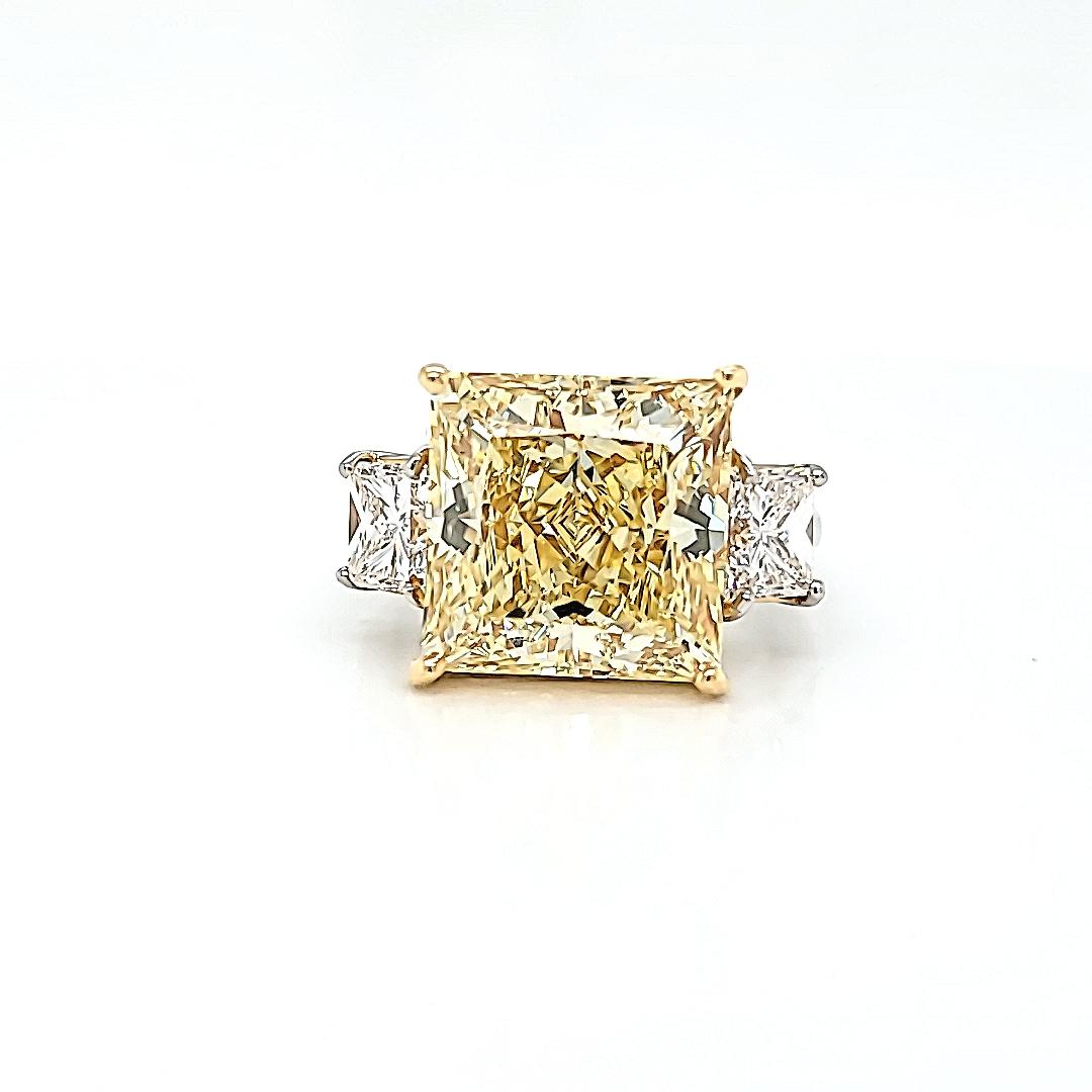 princess cut yellow diamond