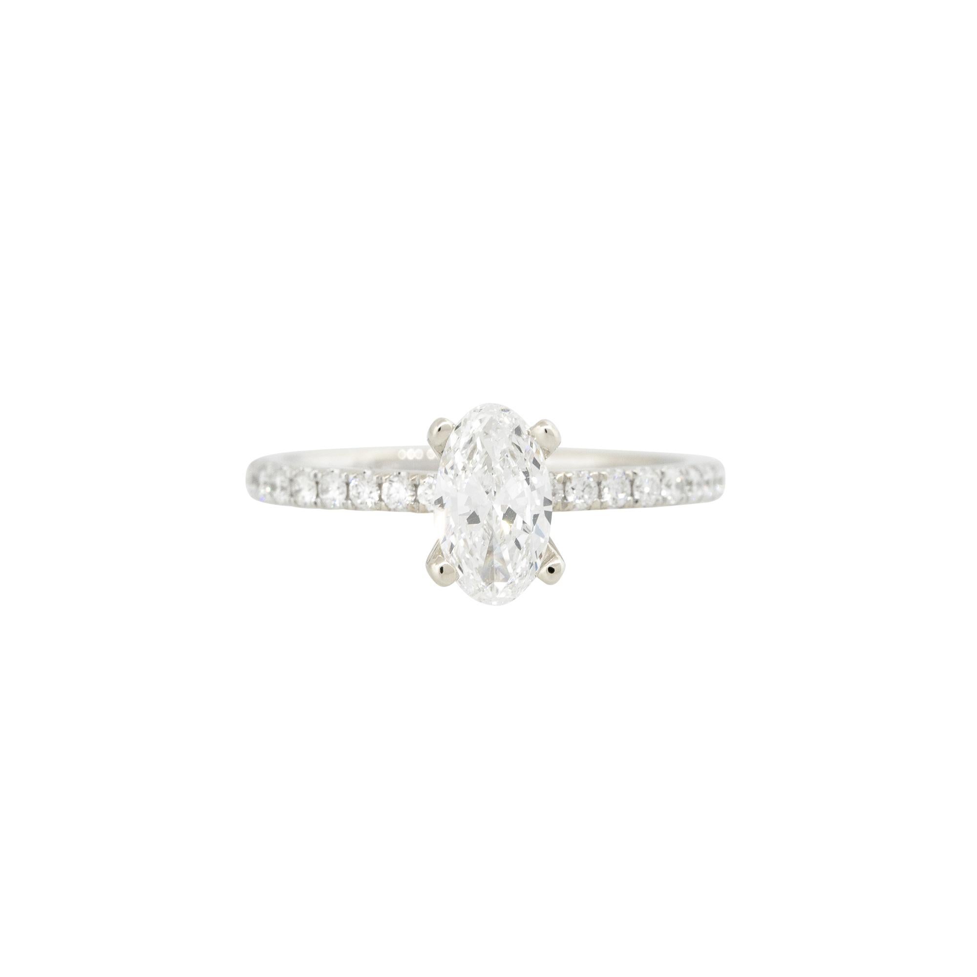 GIA-zertifizierter 1,12 Karat ovaler Diamant-Verlobungsring aus 18 Karat, auf Lager im Zustand „Hervorragend“ im Angebot in Boca Raton, FL