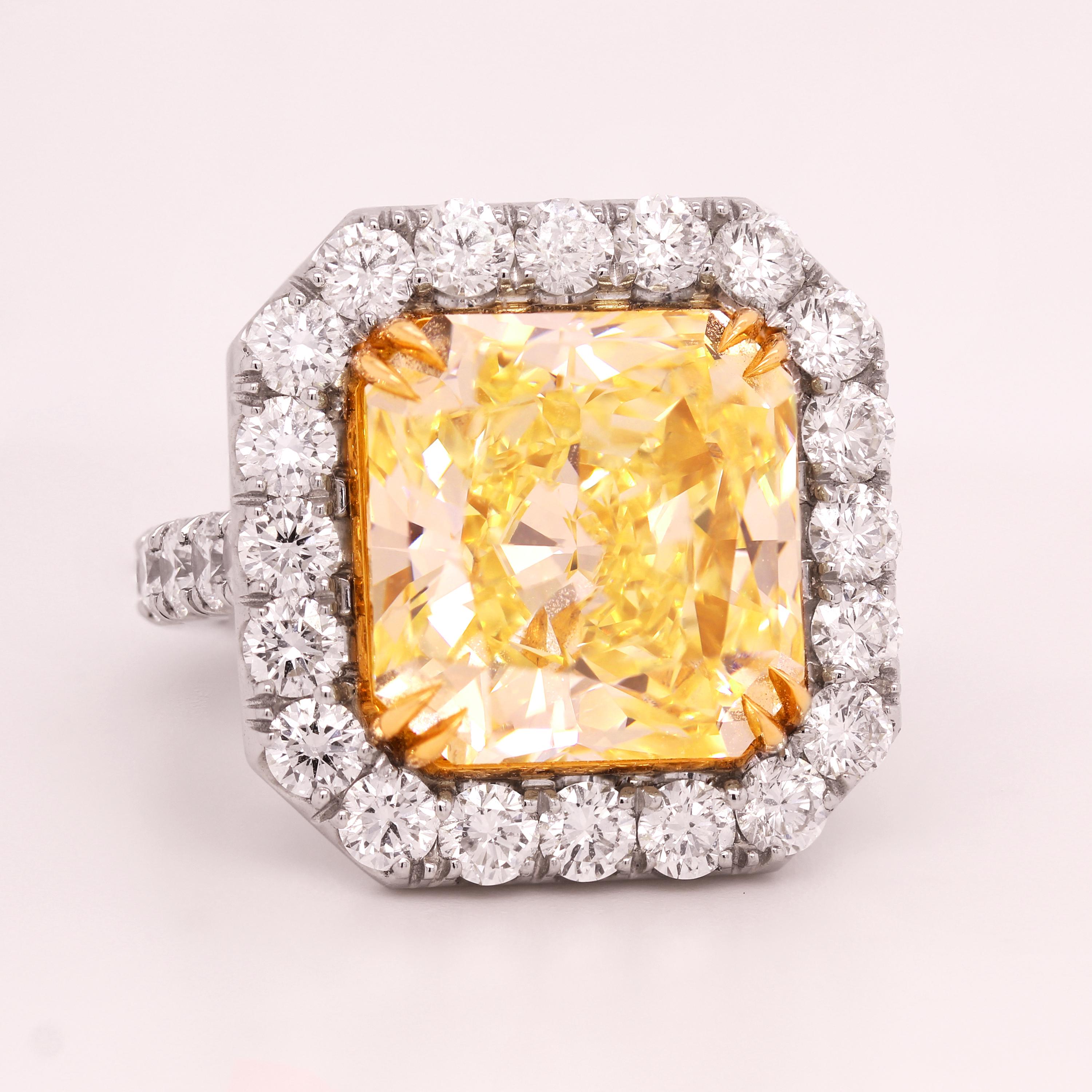 GIA Certified 11.22 Carat Radiant Fancy Intense Yellow Diamond Ring In New Condition For Sale In Boca Raton, FL