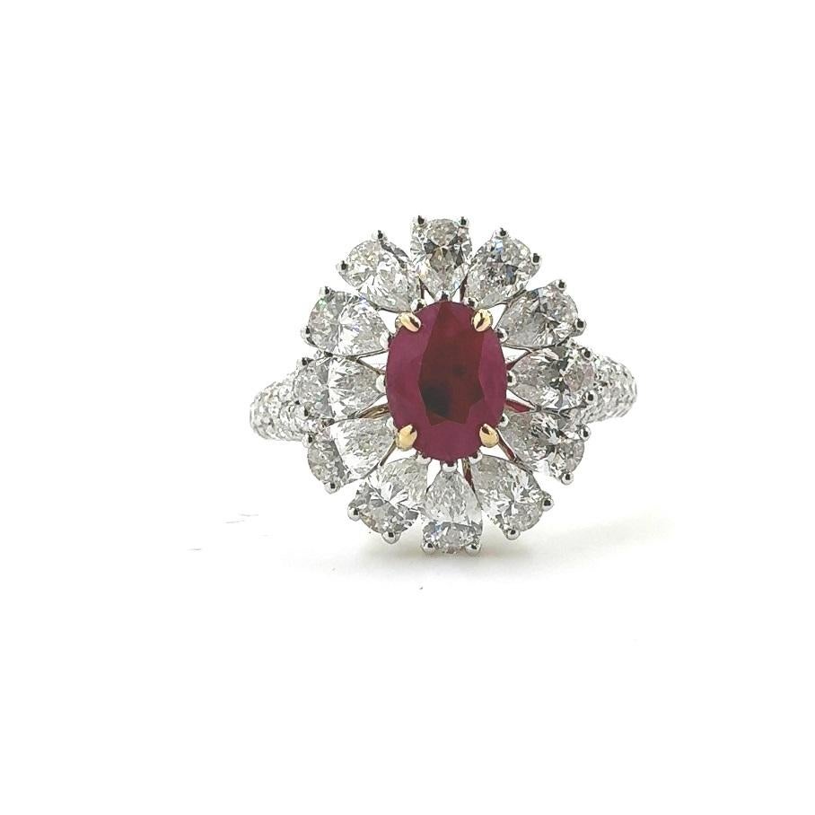 GIA Certified 1.13 Carat Burma Ruby Diamond Ring in Platinum In New Condition For Sale In Hong Kong, HK