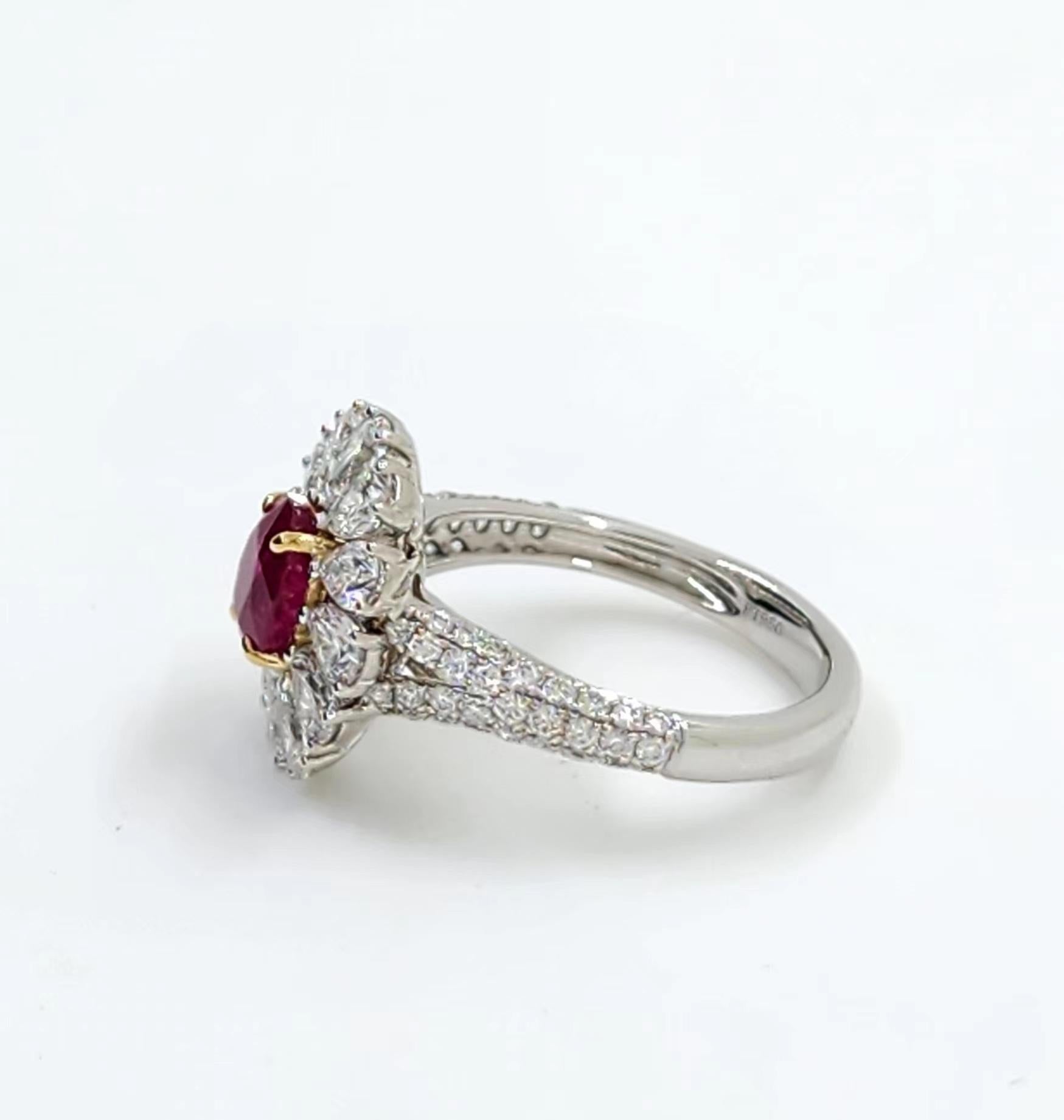 GIA Certified 1.13 Carat Burma Ruby Diamond Ring in Platinum For Sale 3