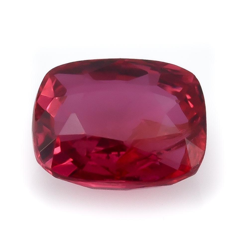 Women's or Men's GIA Certified 1.14 Carats Unheated Mozambique Ruby For Sale