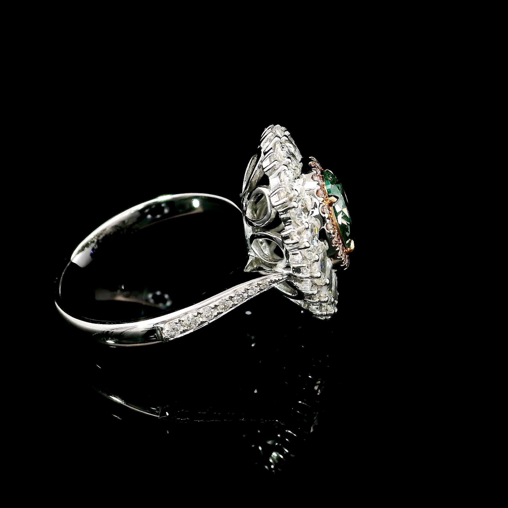 Bague fantaisie en diamant jaune clair vert clair de 1,15 carat de pureté VS1 certifié par le GIA en vente 2