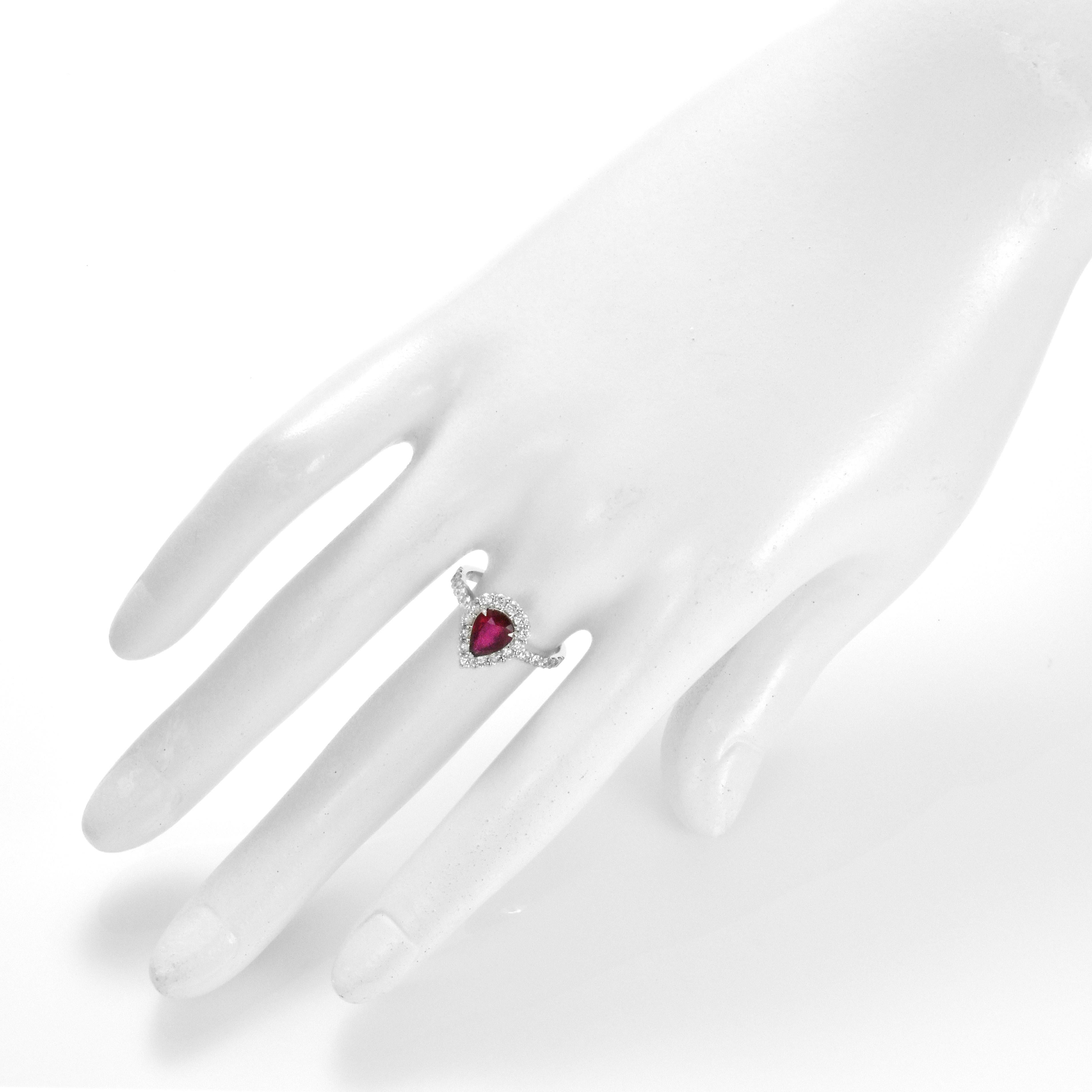 GIA Certified 1.15 Carat Natural, Siam Ruby and Diamond Ring made in Platinum For Sale 6