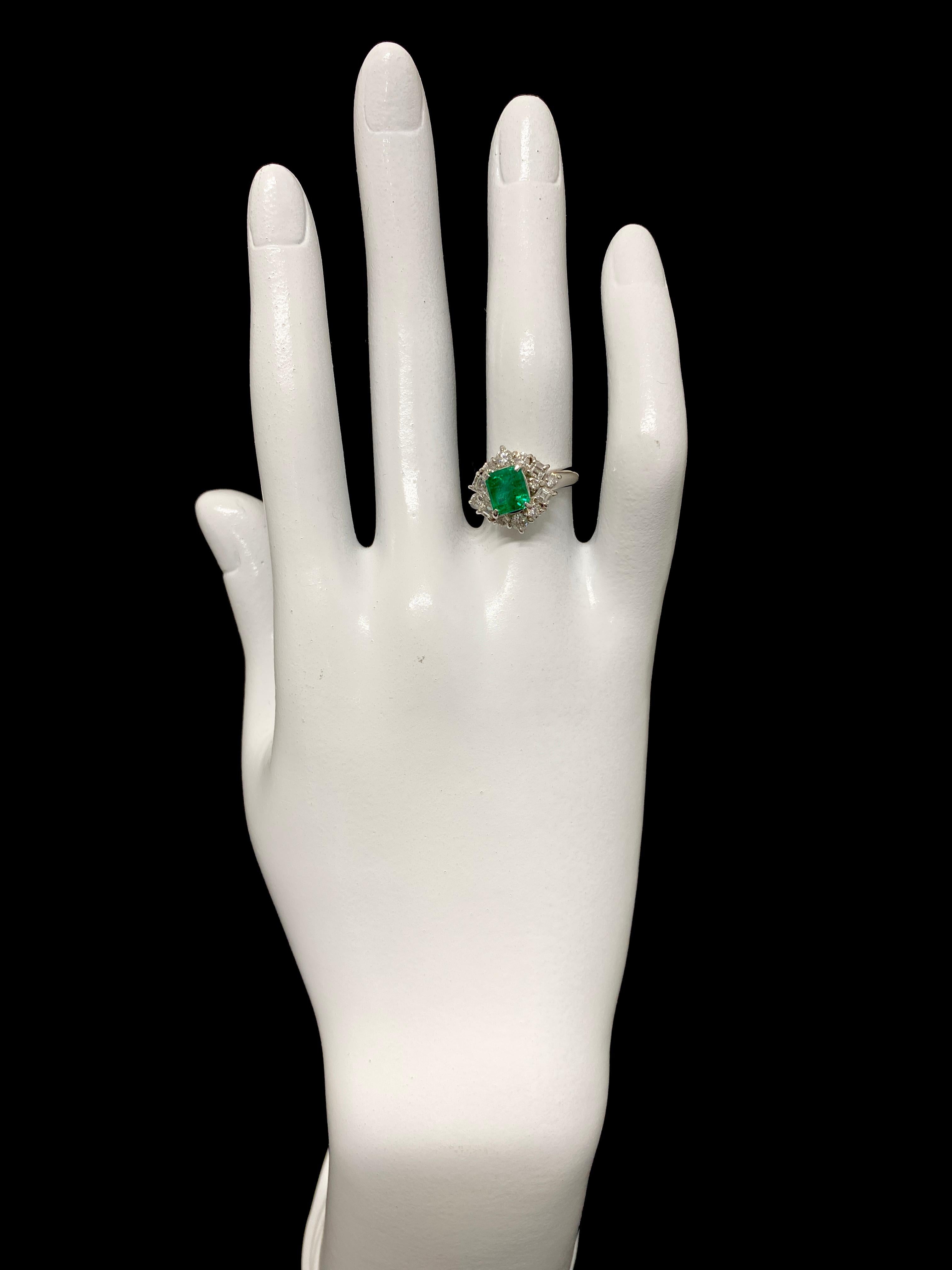 Women's GIA Certified 1.15 Carat Untreated (No Oil) Colombian Emerald Ring in Platinum