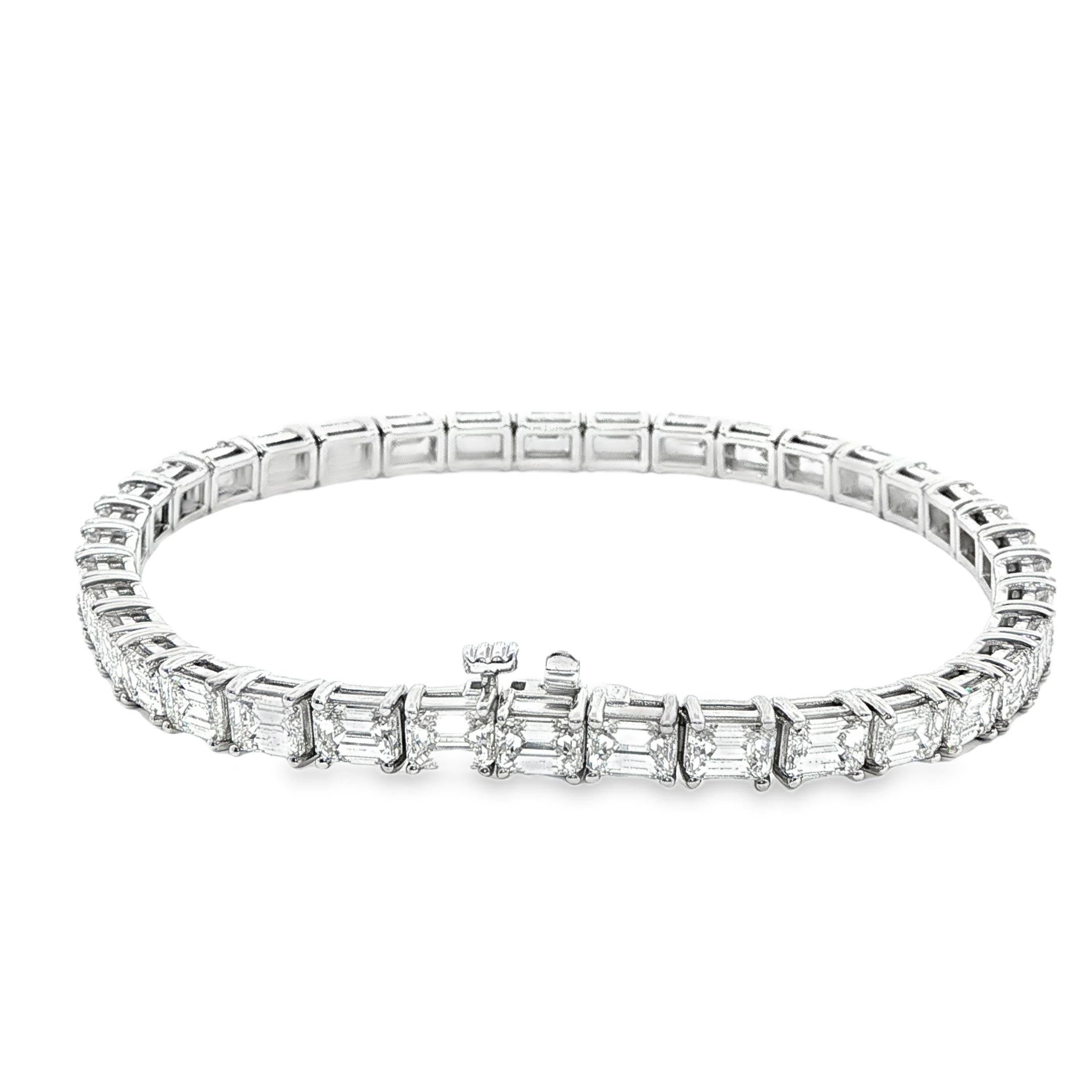 Femenino o masculino Pulsera de tenis con diamantes talla esmeralda certificados por el GIA de 11,50 TQW en oro blanco de 14 quilates en venta
