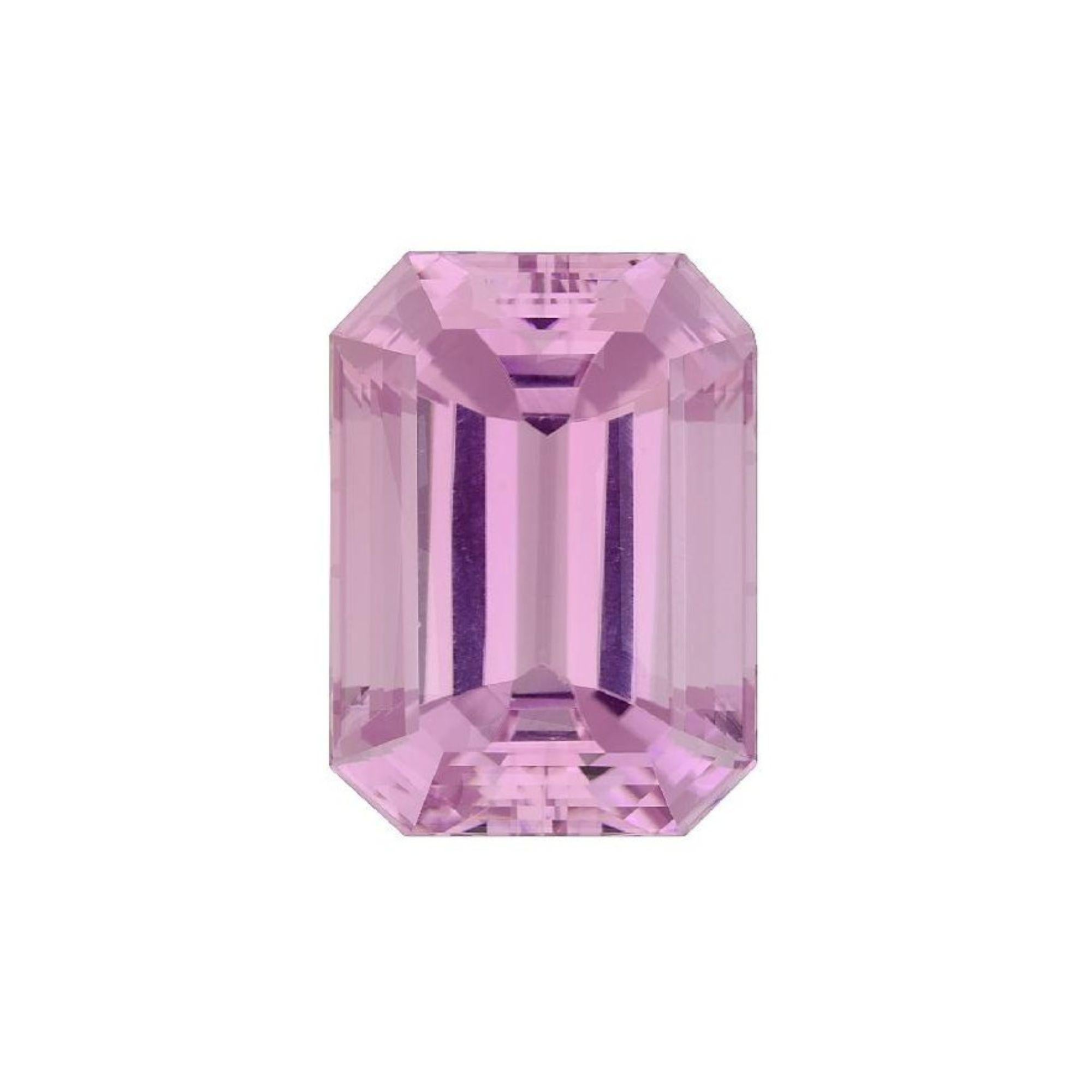 Taglio smeraldo GIA Certificato 115,10 Carati Taglio Smeraldo Kunzite Rosa Sciolto in vendita