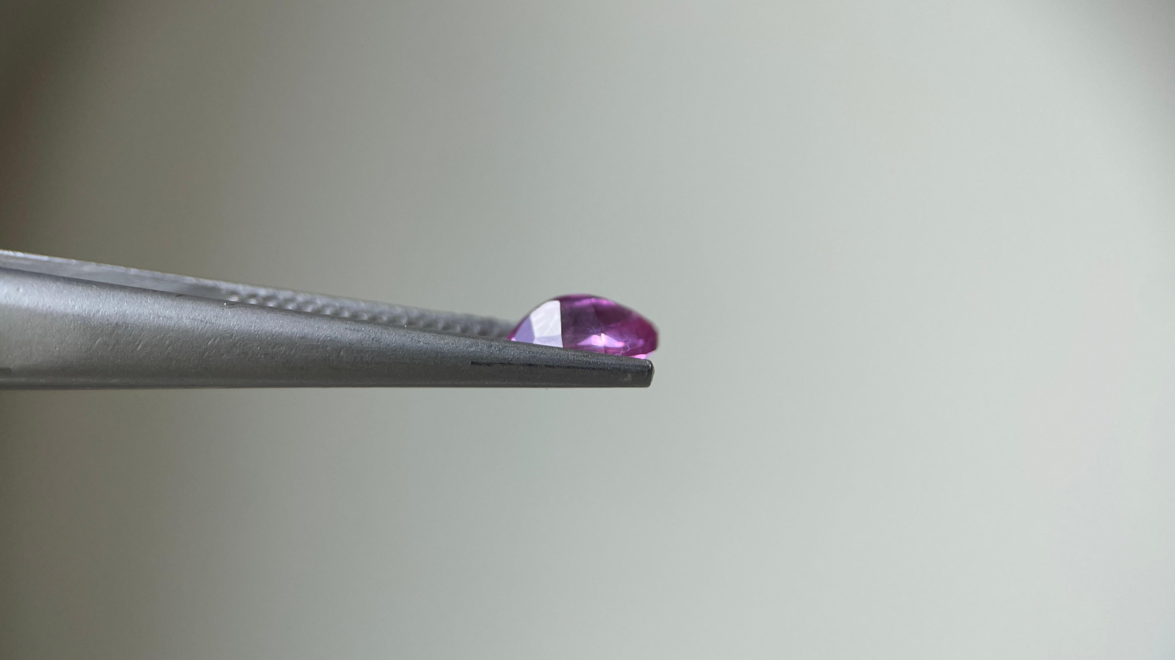 GIA zertifiziert 1.15Ct Rosa Saphir-gehärtet (6.85x5.46x3.52mm) im Angebot 2