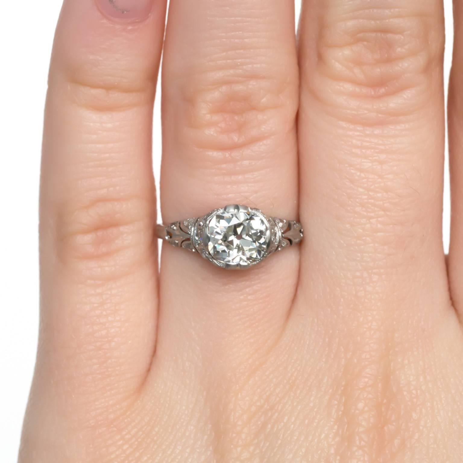 Women's Gia Certified 1.16 Carat Diamond Platinum Engagement Ring For Sale
