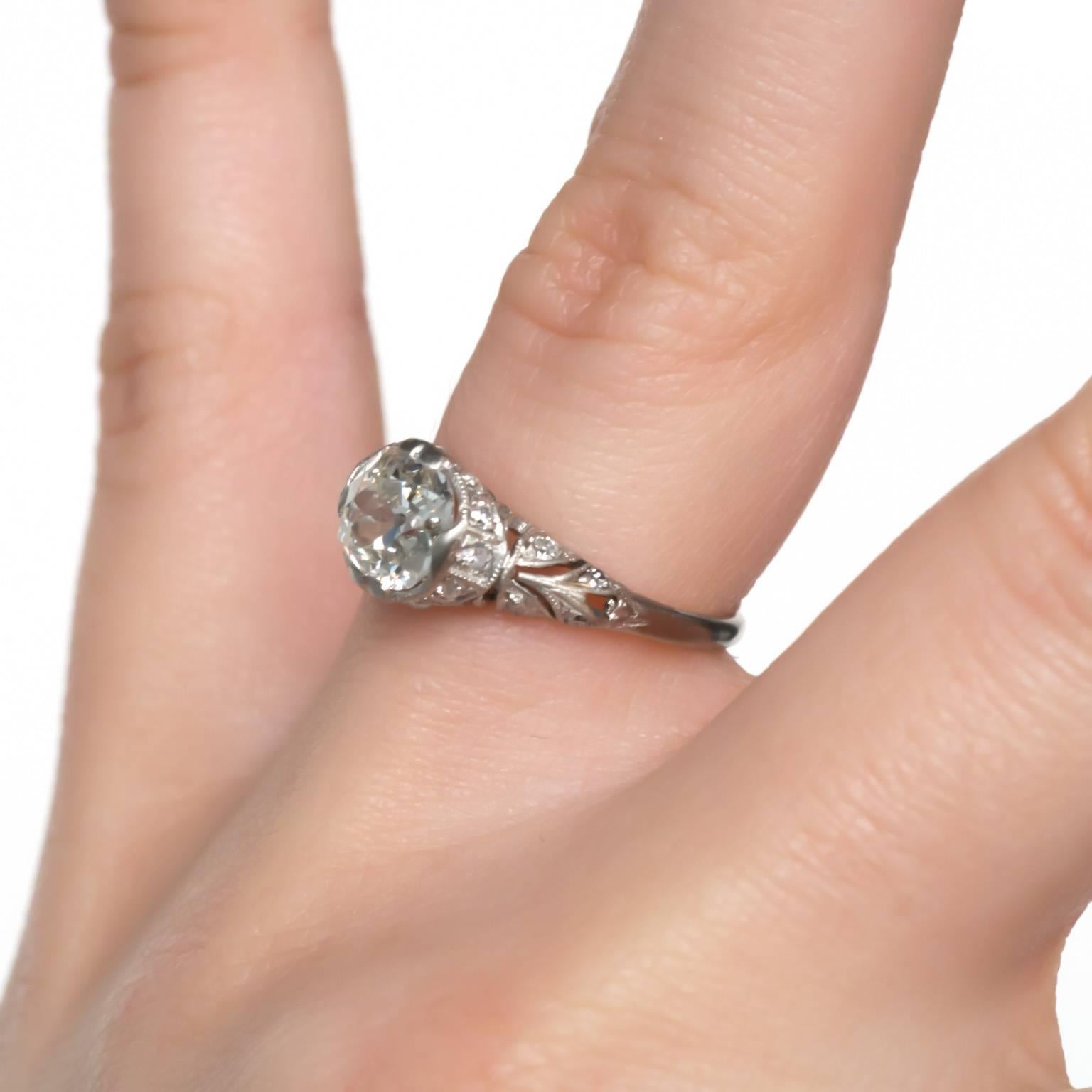 Gia Certified 1.16 Carat Diamond Platinum Engagement Ring For Sale 1