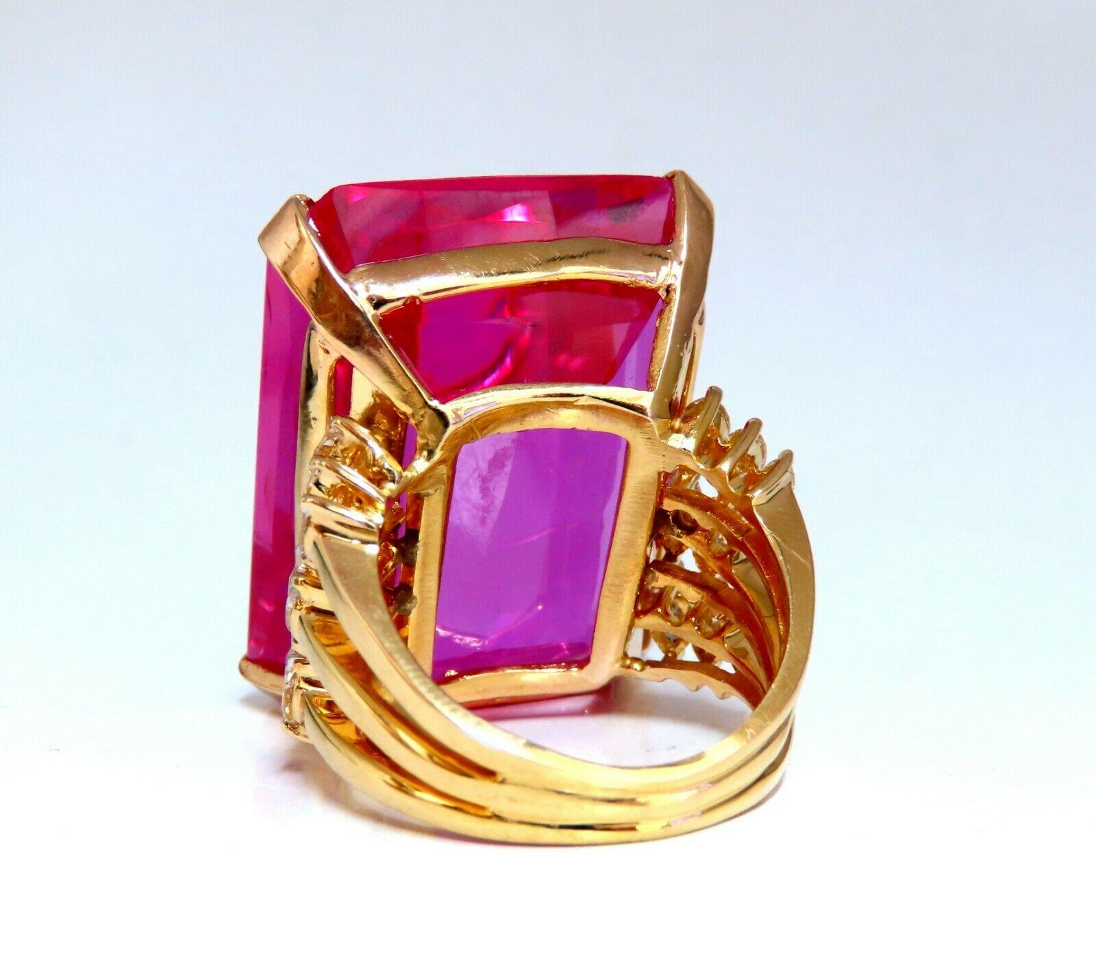 GIA Certified 117.45 Carat Lab Hot Pink Sapphire Diamonds Ring 14 Karat In New Condition In New York, NY