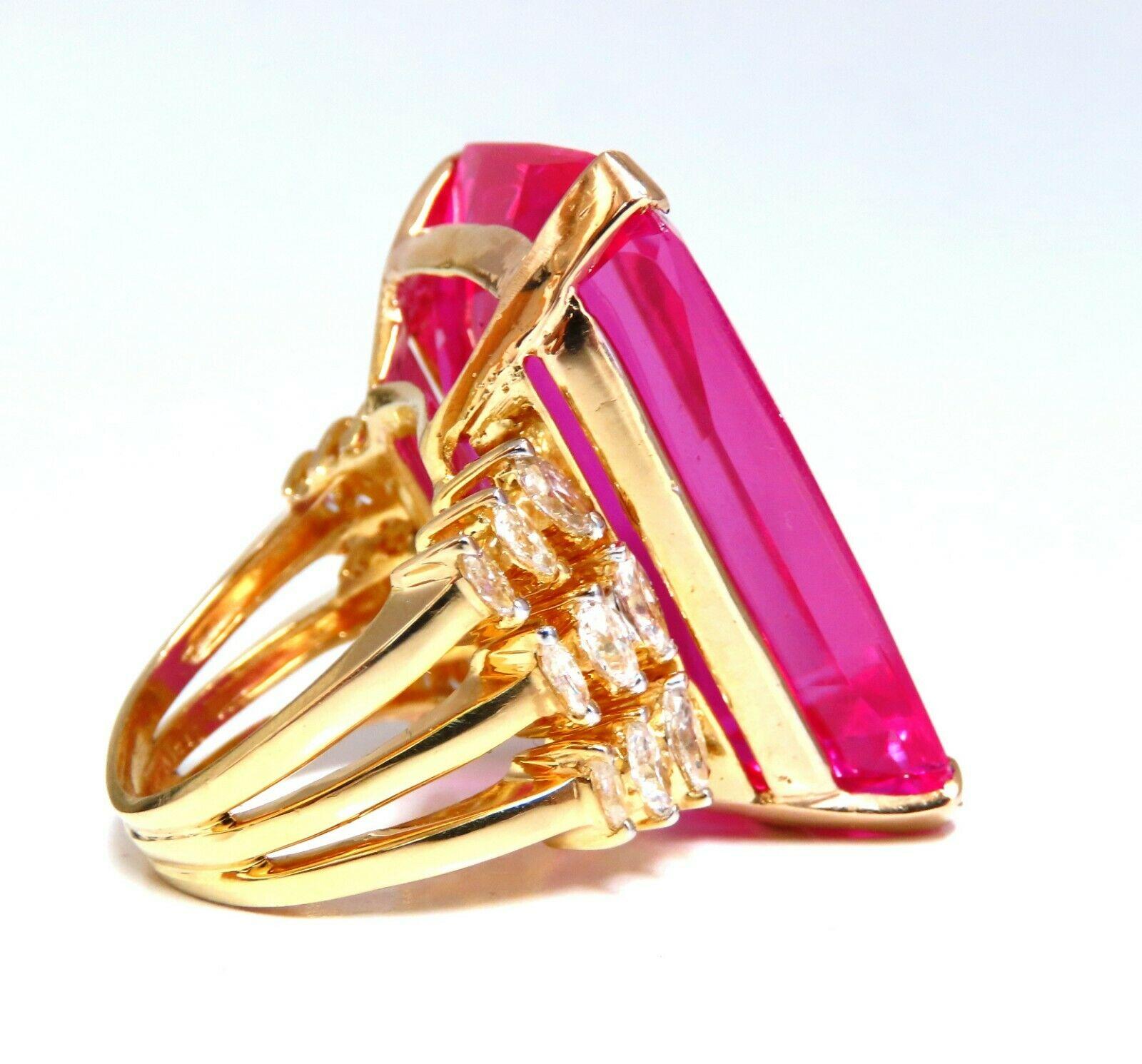 Women's or Men's GIA Certified 117.45 Carat Lab Hot Pink Sapphire Diamonds Ring 14 Karat