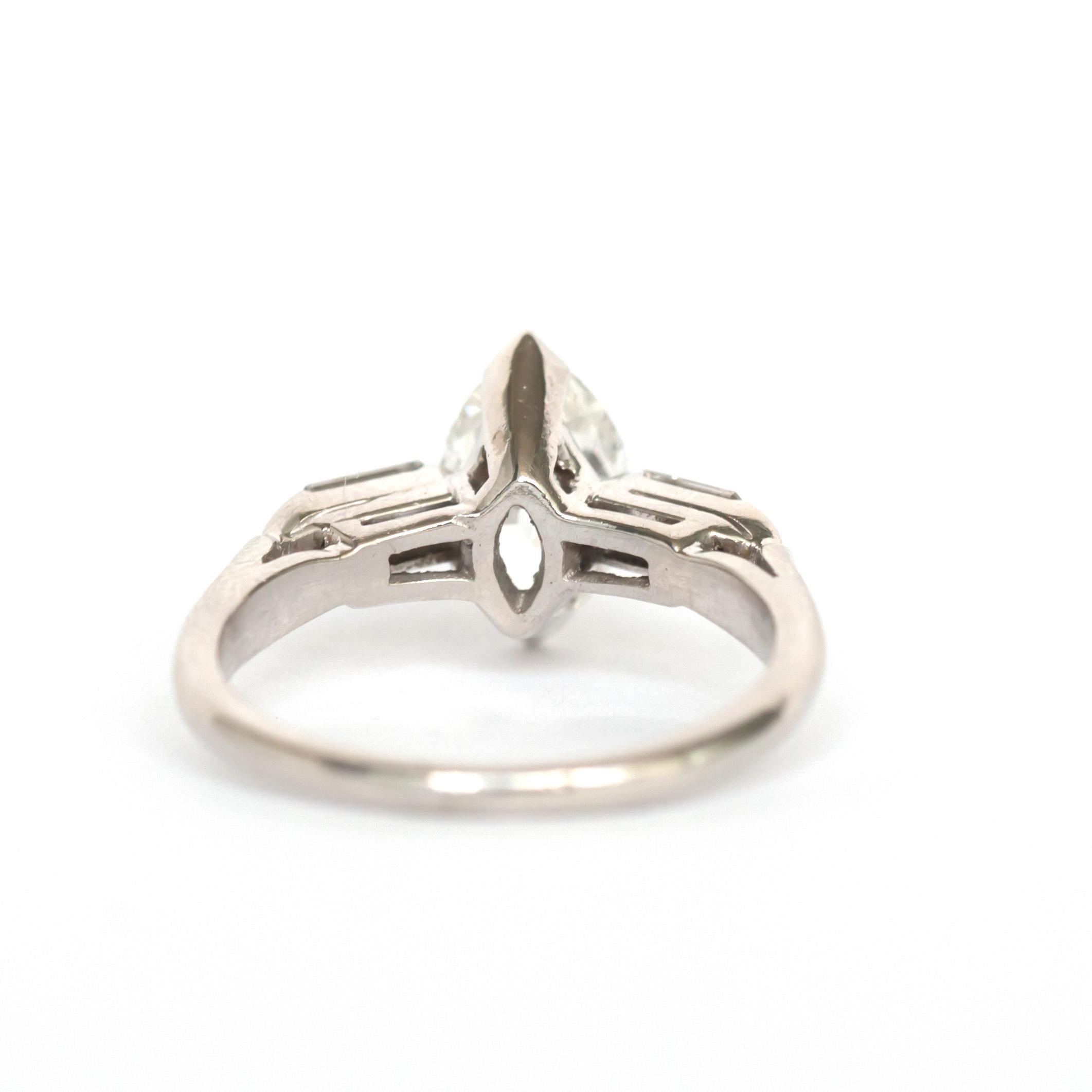 Art Deco GIA Certified 1.18 Carat Diamond Platinum Engagement Ring For Sale