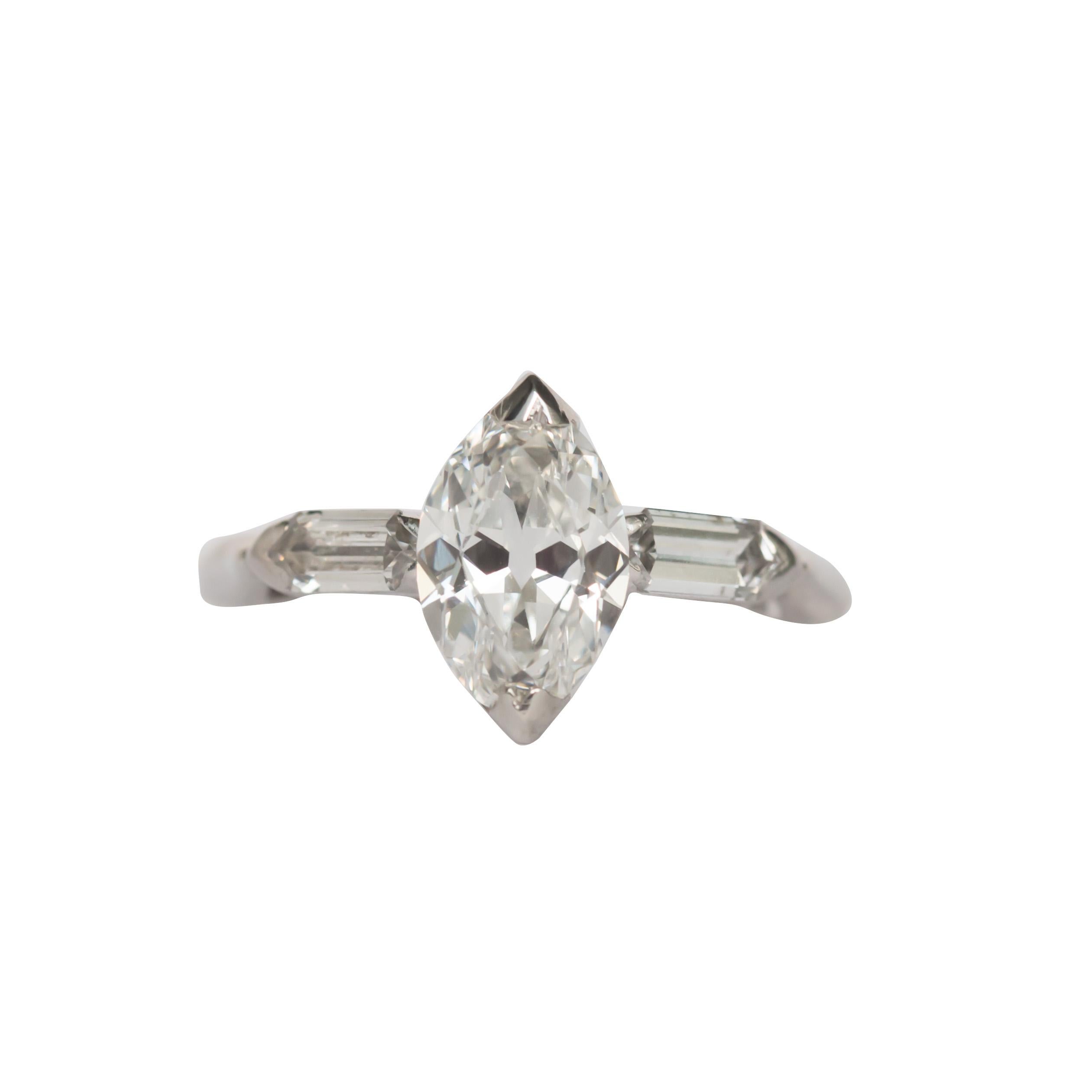 GIA Certified 1.18 Carat Diamond Platinum Engagement Ring For Sale 4