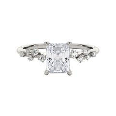 Anillo de diamantes radiantes en racimo de vides en espaldera de 1.18 quilates con certificación GIA