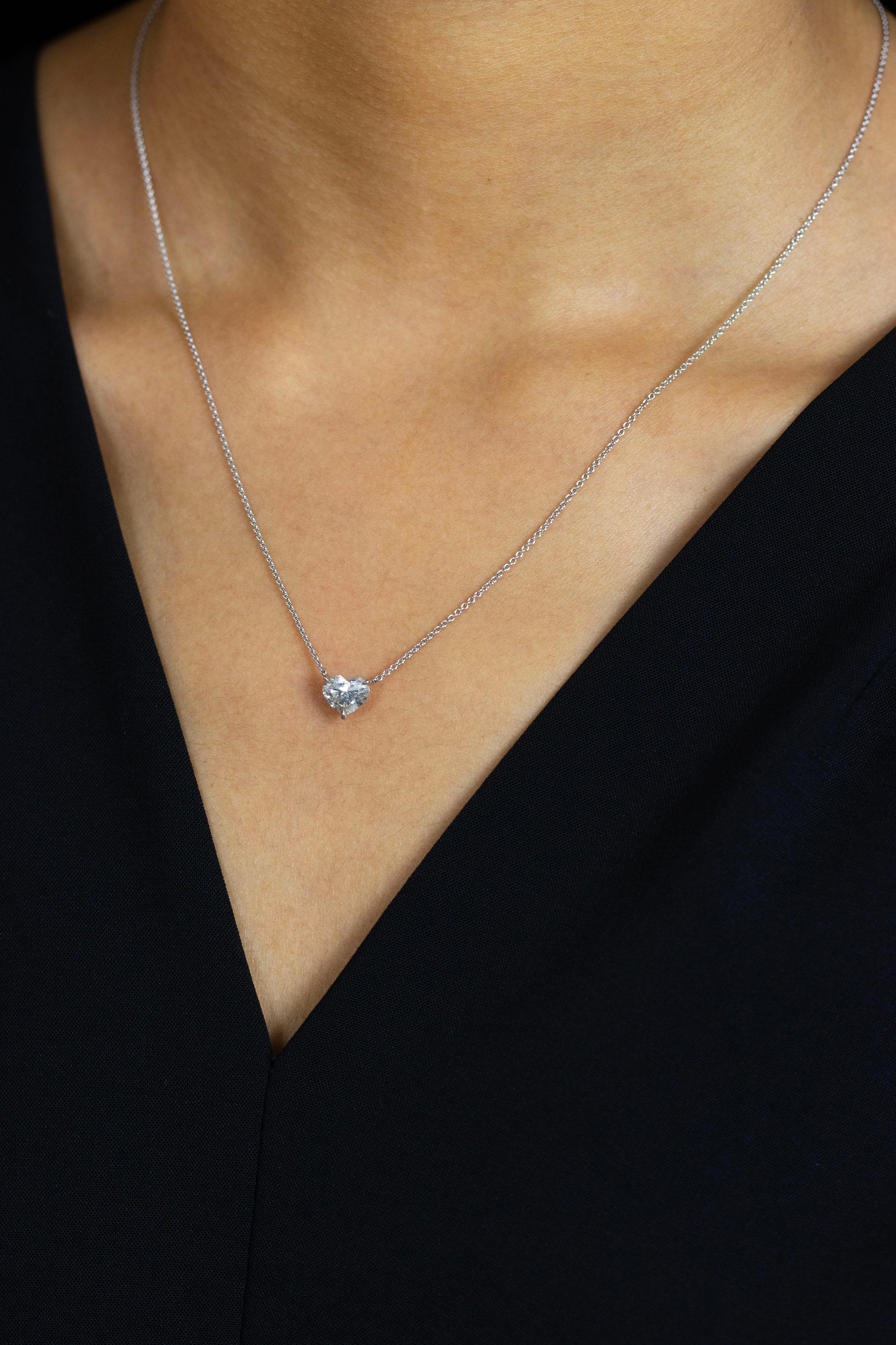 Collier pendentif solitaire en forme de cœur de 1.18 carat certifié GIA Neuf - En vente à New York, NY