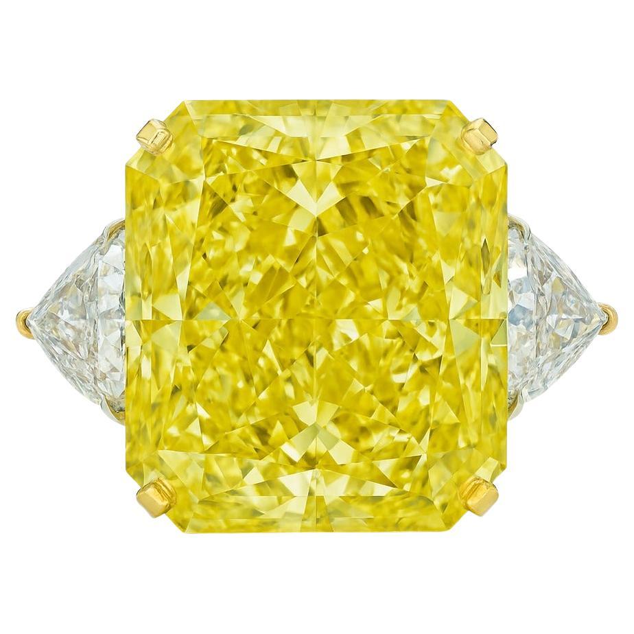Bague en diamant jaune élégant de 11.83 carat certifié par le GIA