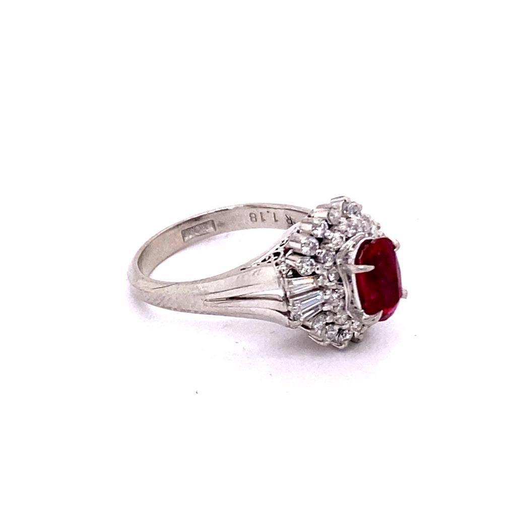 GIA Certified 1.18 Carat Natural Burma Ruby 18 Karat White Gold Vintage Ring In New Condition For Sale In LA, CA