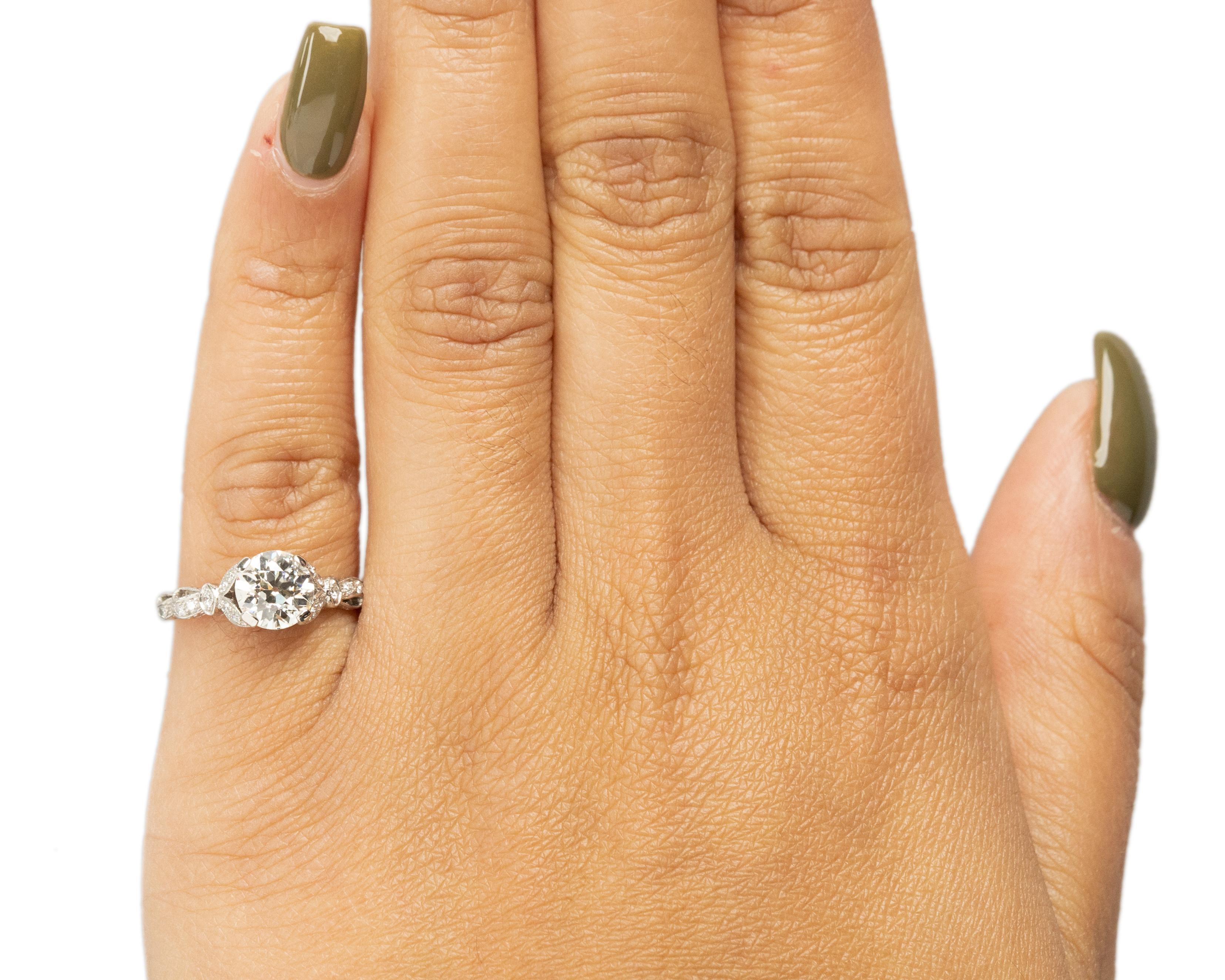 Women's GIA Certified 1.02ct Carat Art Deco Diamond Platinum Engagement Ring For Sale