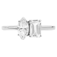 Bague en or blanc 18 carats certifiée GIA avec deux diamants de taille émeraude et marquise de 1,1 ctw