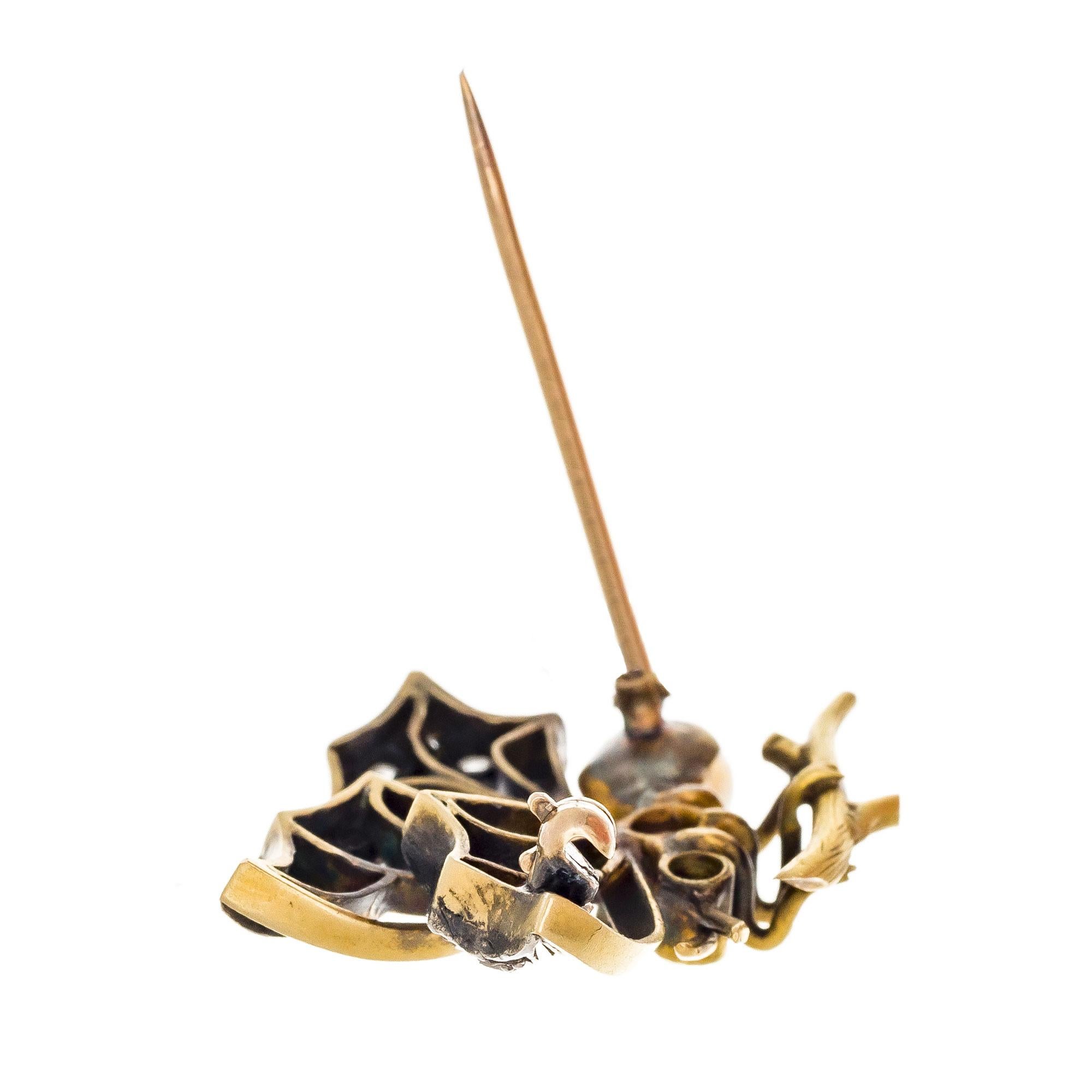 Broche papillon Art nouveau en diamants, améthyste et perle de 0,12 carat certifiée GIA Pour femmes en vente