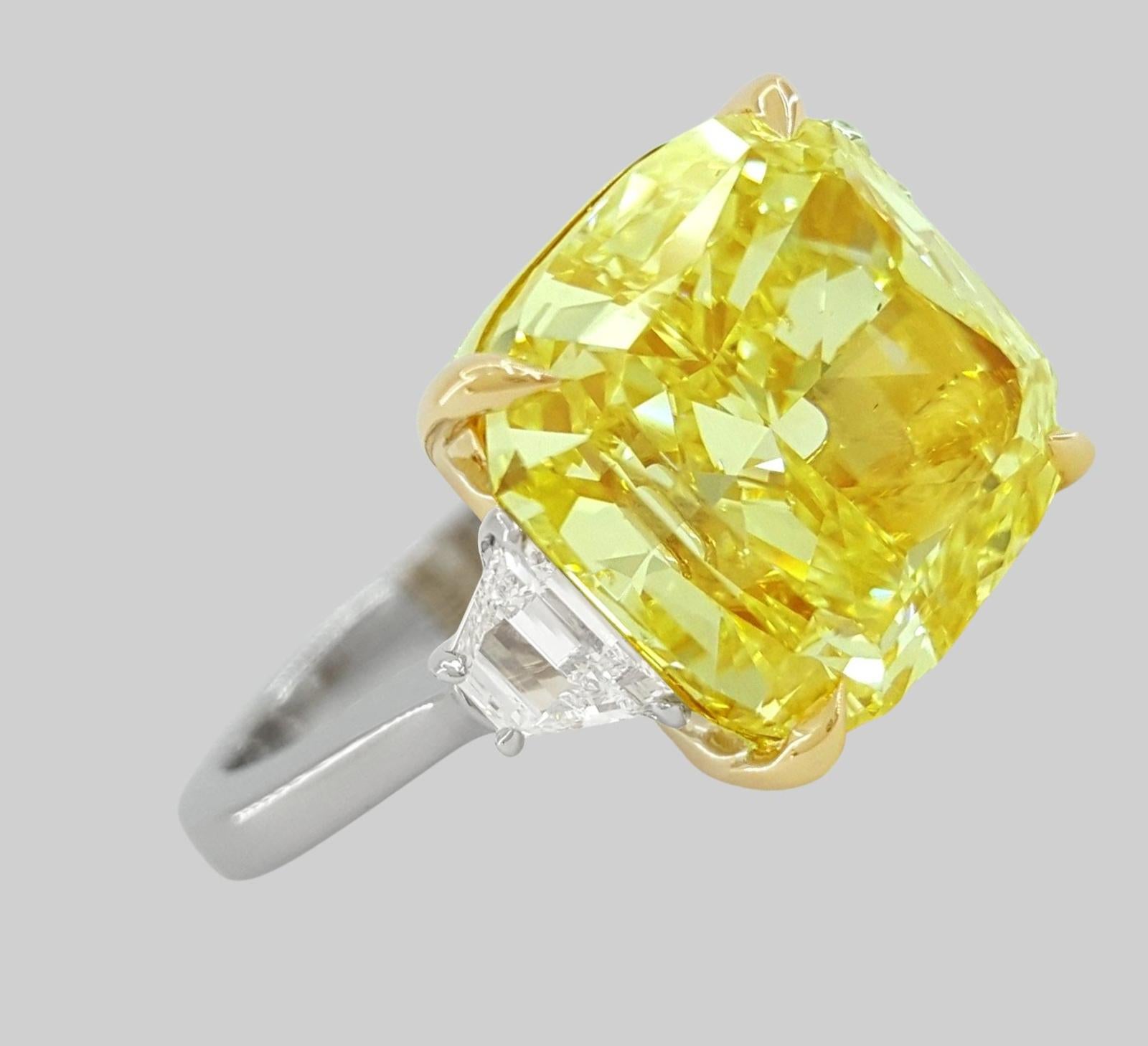 Contemporary GIA Certified 12 Carat Radiant Fancy Yellow Diamond Ring For Sale