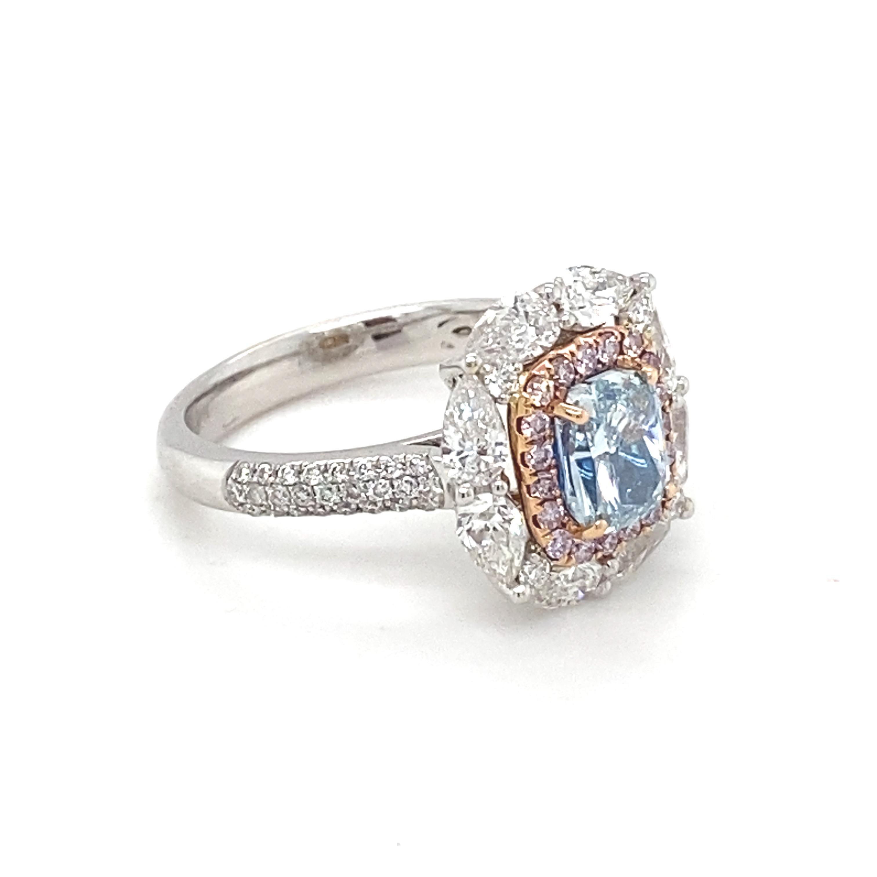 Verlobungsring mit GIA-zertifiziertem 1,20 Karat blauem Diamanten im Kissenschliff Damen im Angebot