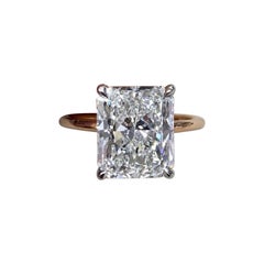 GIA Certified 1.20 Carat Long Radiant Cut Diamond 18 Carats Yellow Gold Ring