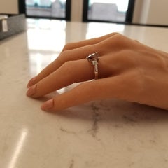 GIA-zertifizierter 1::20 Karat birnenförmiger Fancy Brown Diamond Cocktail Ring