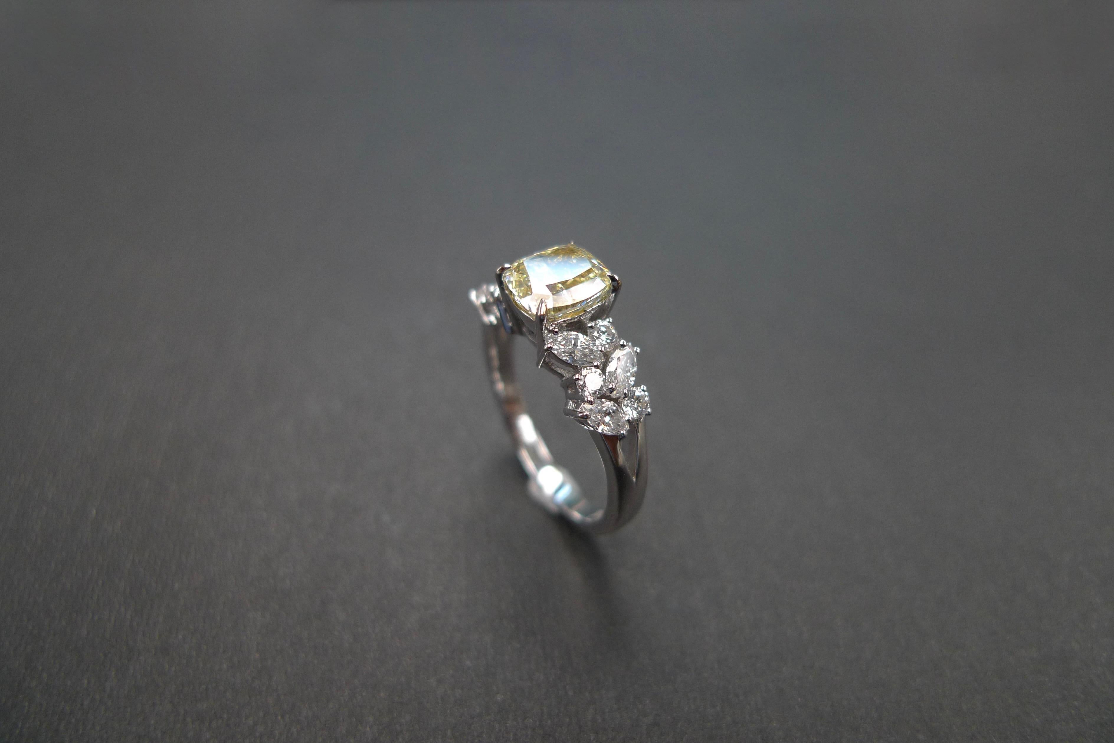 For Sale:  GIA Certified 1.20 Carat Yellow Diamond Unique Engagement Cocktail Ring Gift 7