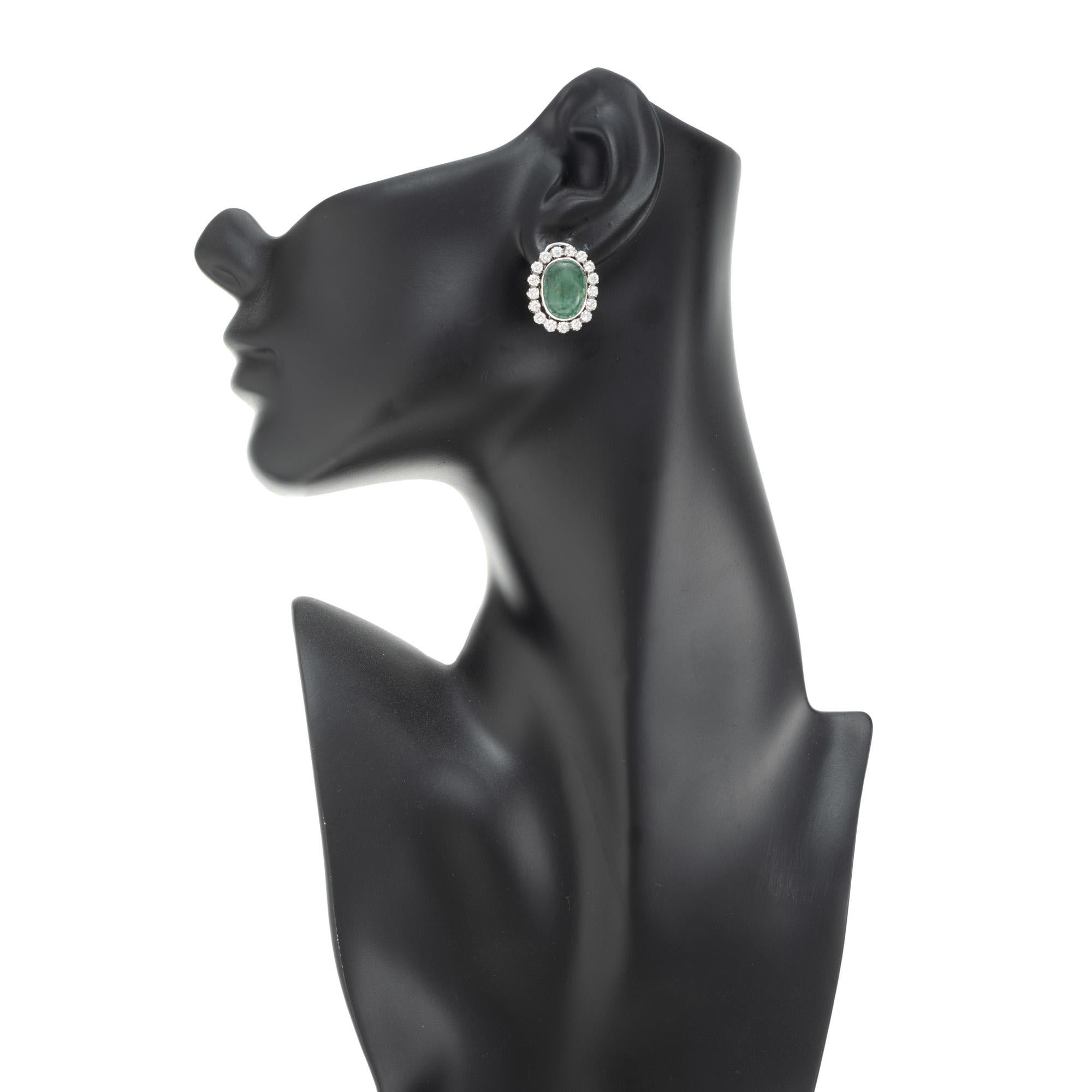 GIA zertifiziert 12,00 Karat Smaragd Diamant Platin Halo Clip Post Ohrringe im Angebot 2