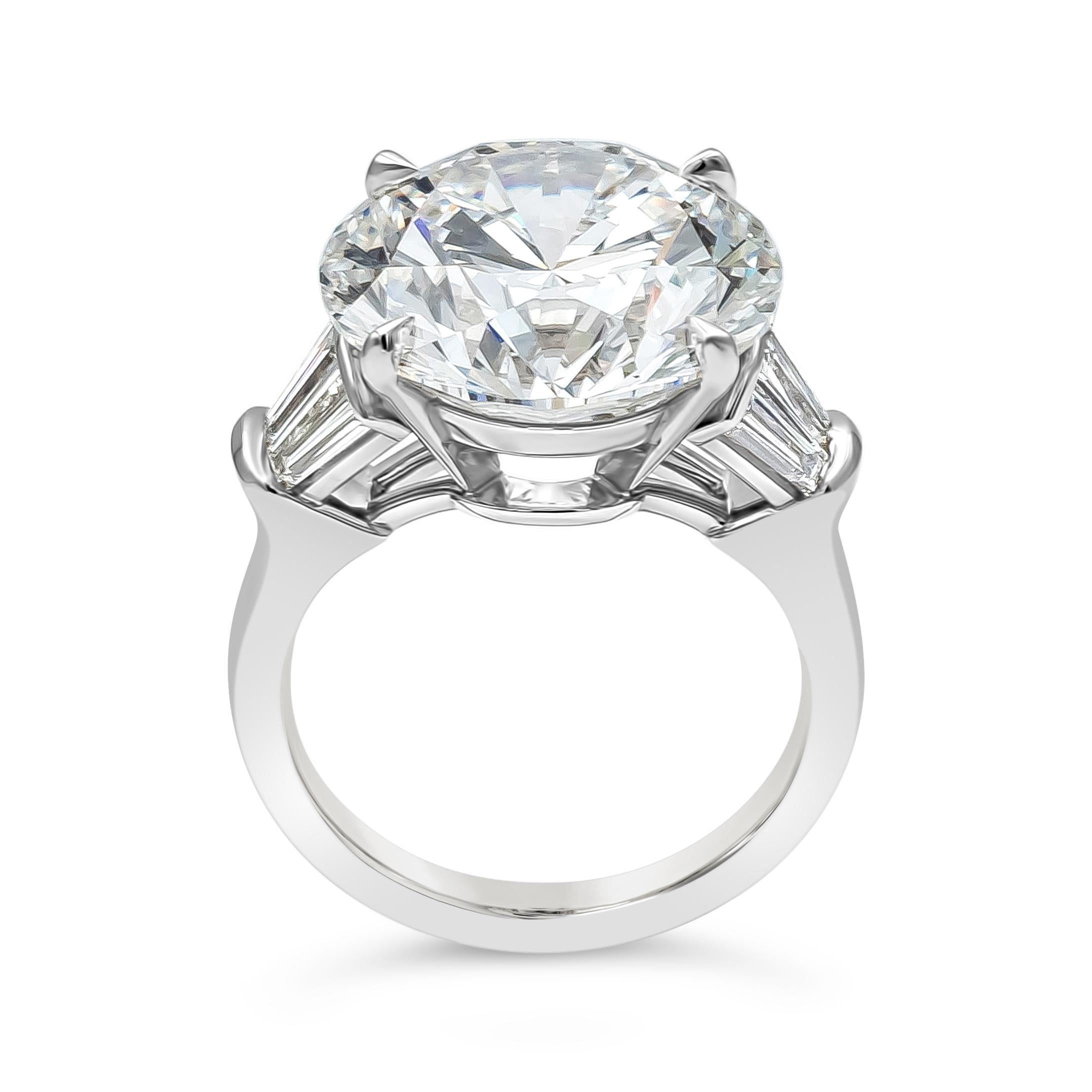 GIA Certified 12.03 Carat Brilliant Round Diamond Engagement Ring In New Condition For Sale In New York, NY