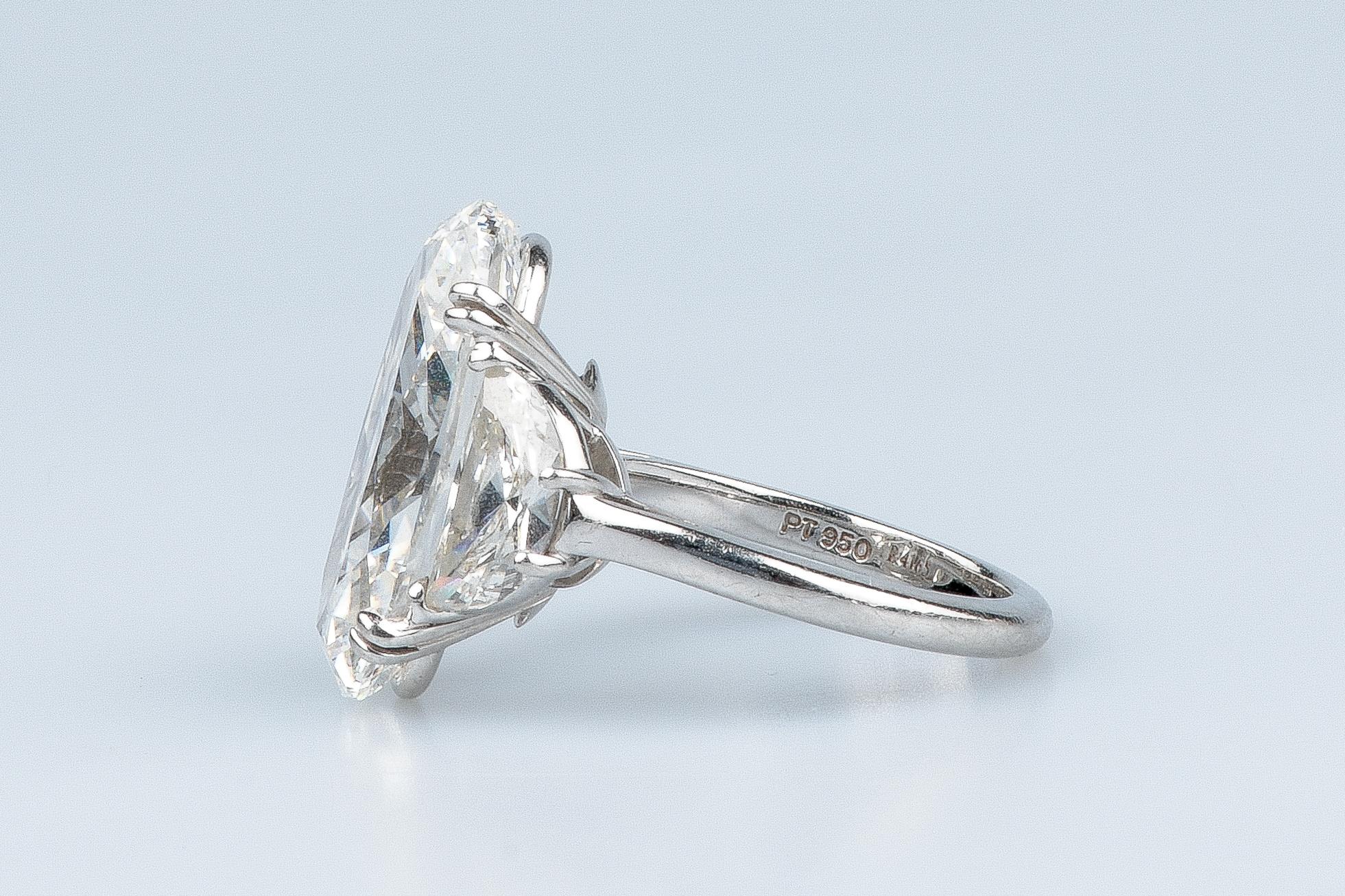 GIA certified 12.09 carat oval cut diamond For Sale 7