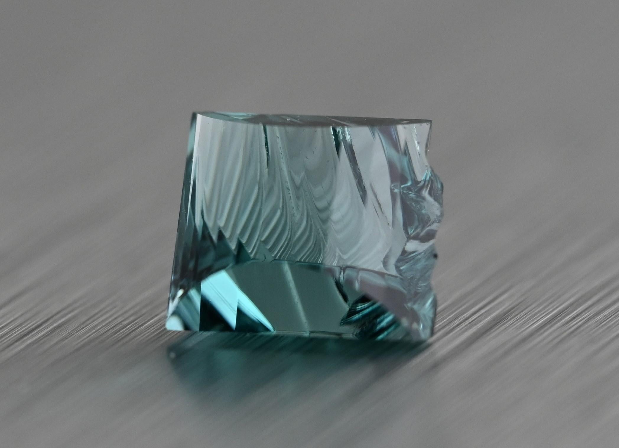 GIA Certified 1.21 Carat Brazilian Paraiba Tourmaline Blue Fantasy/Glenn Leher For Sale 1