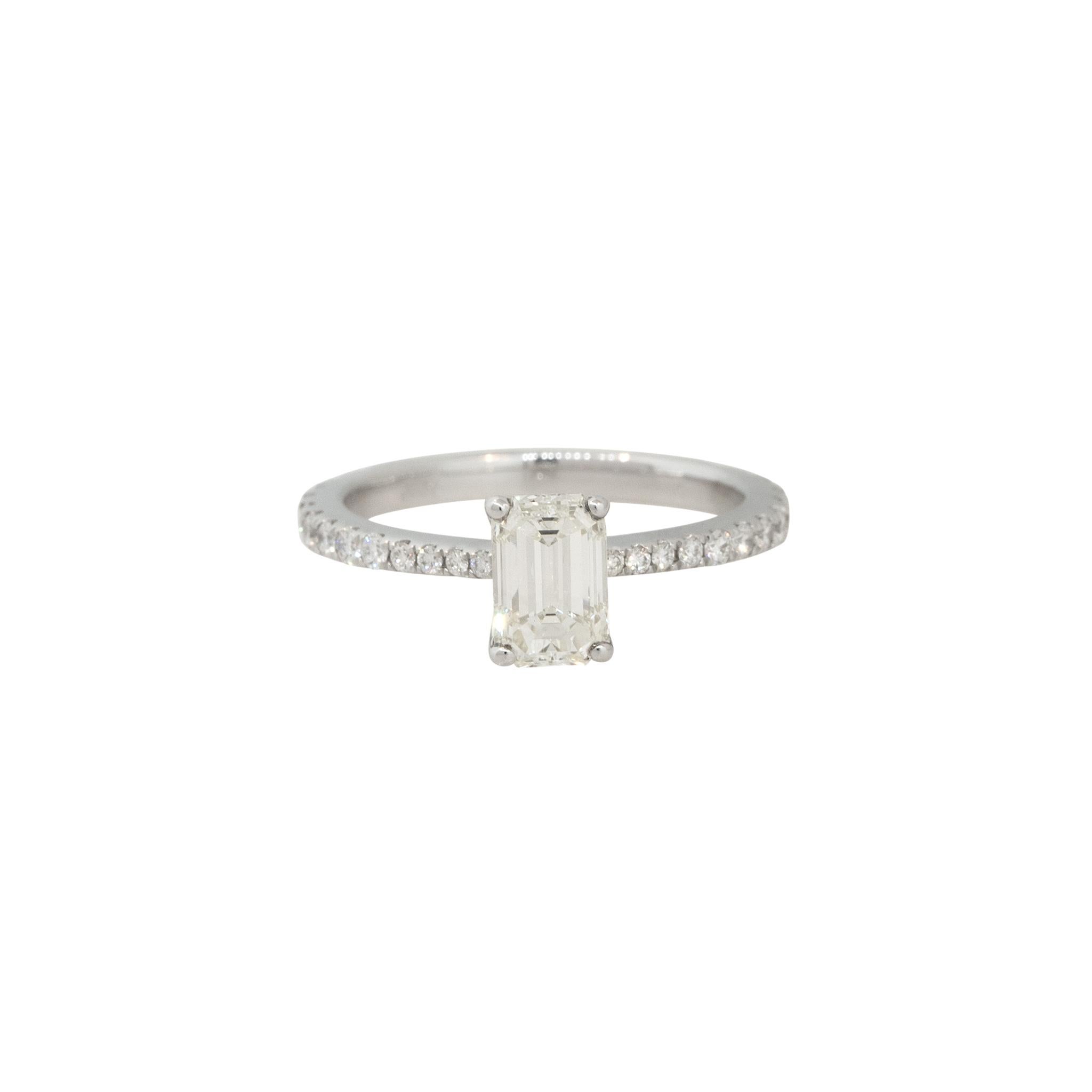 GIA Certified 18k White Gold 1.21ctw Emerald Cut Diamond Engagement Ring

Raymond Lee Jewelers in Boca Raton -- South Florida’s destination for diamonds, fine jewelry, antique jewelry, estate pieces, and vintage jewels.

Style: Women's 4 Prong