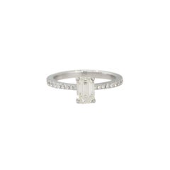 GIA-zertifizierter Verlobungsring mit 1,21 Karat Diamant im Smaragdschliff, 18 Karat auf Lager