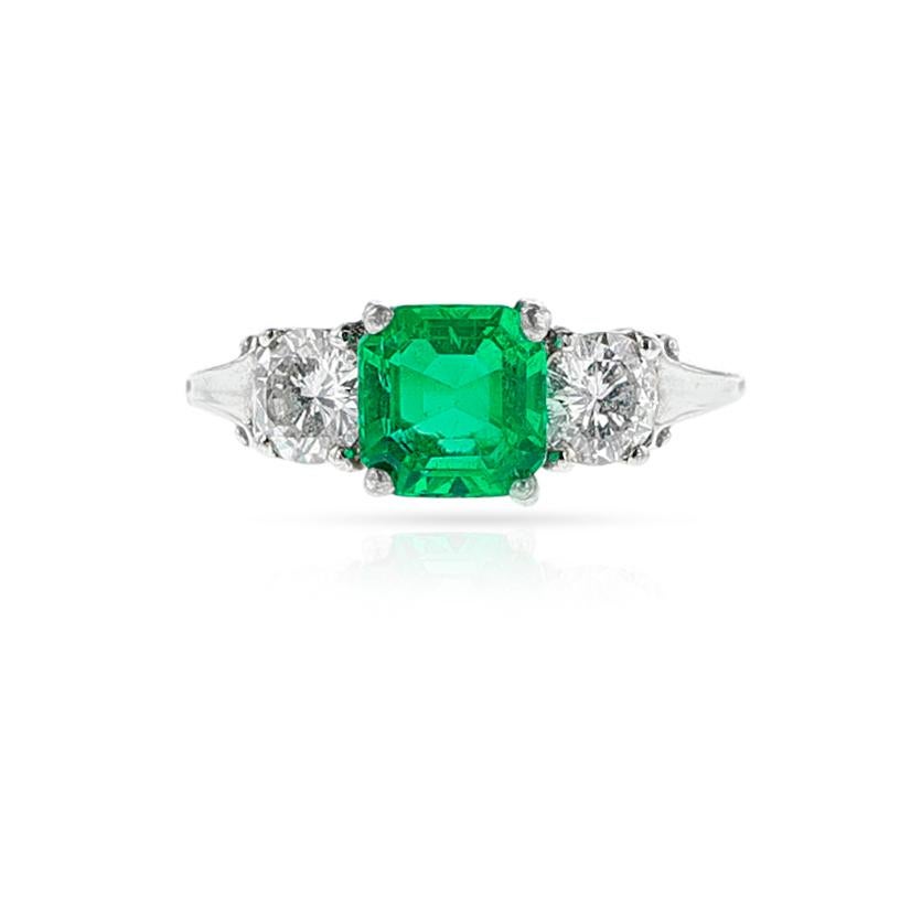 GIA Certified 1.21 ct. Octagonal Step-Cut Colombian Emerald Ring with Diamonds For Sale 3