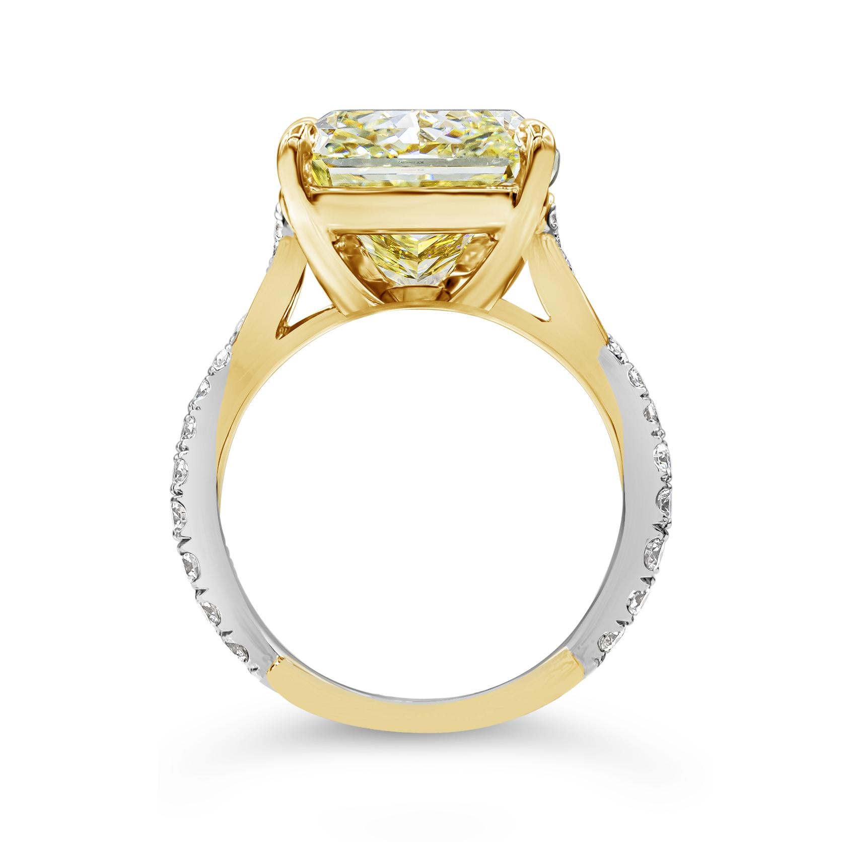Verlobungsring mit GIA-zertifiziertem 12,16 Karat gelbem, gedrehtem Diamant (Zeitgenössisch) im Angebot